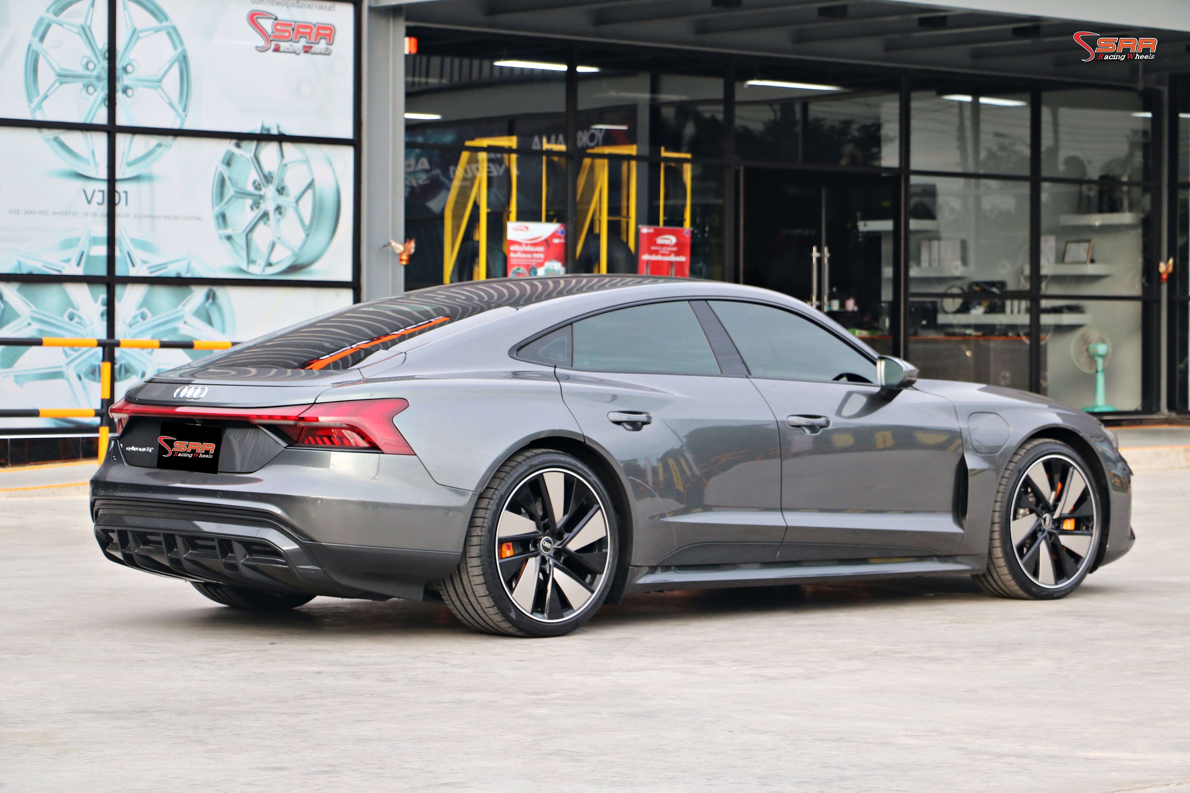 Pirelli Pzero PZ4 elt ปี24 ขอบ21