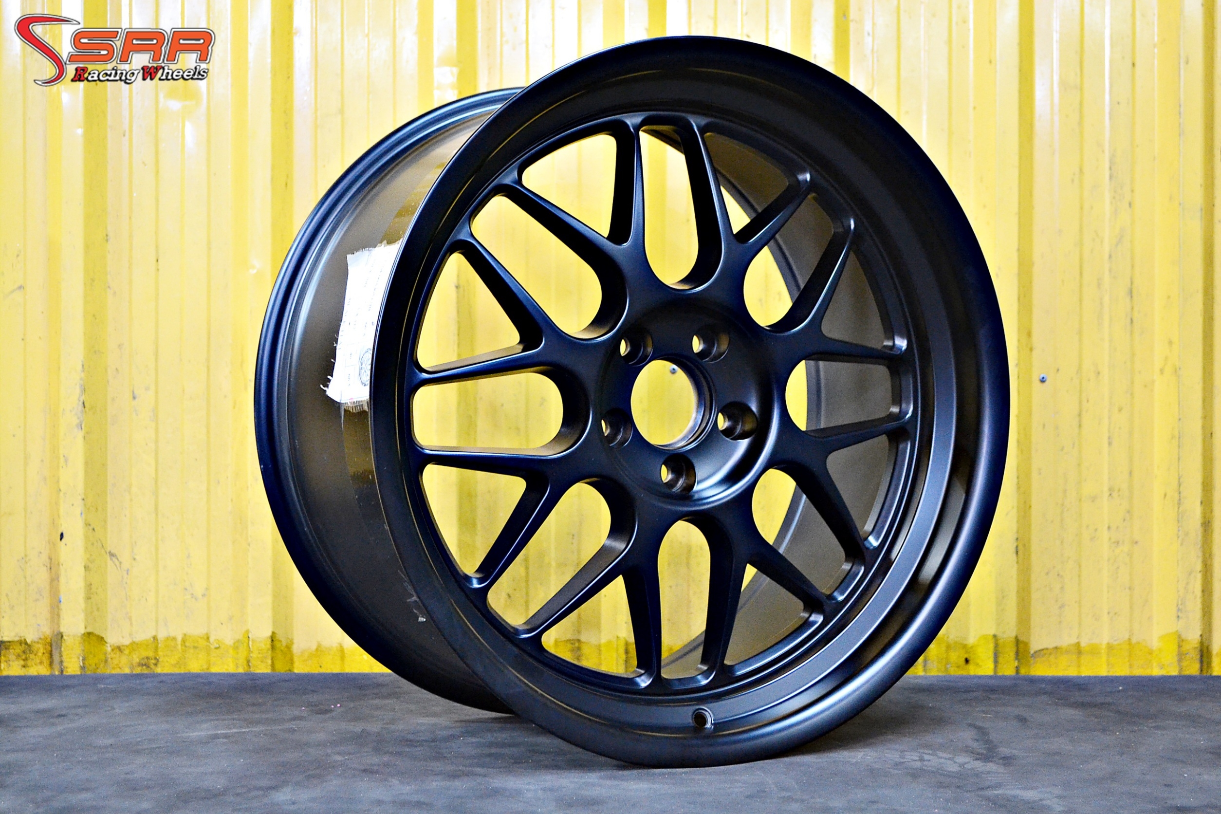 มาใหม่ ล้อ HRE ขอบ20 ใส่ BENZ วงละ 5500 ปกติ 8500