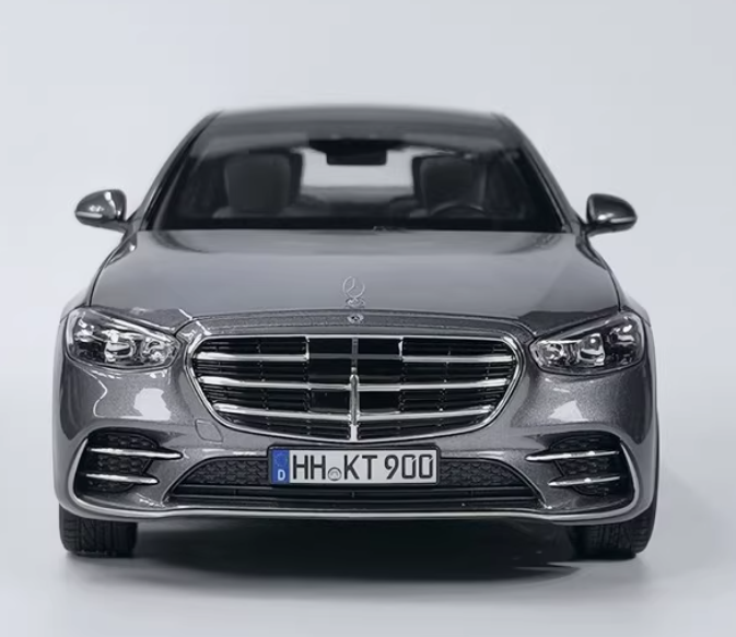 โมเดลรถ โมเดลรถยนต์ Benz S2021 1:18 4