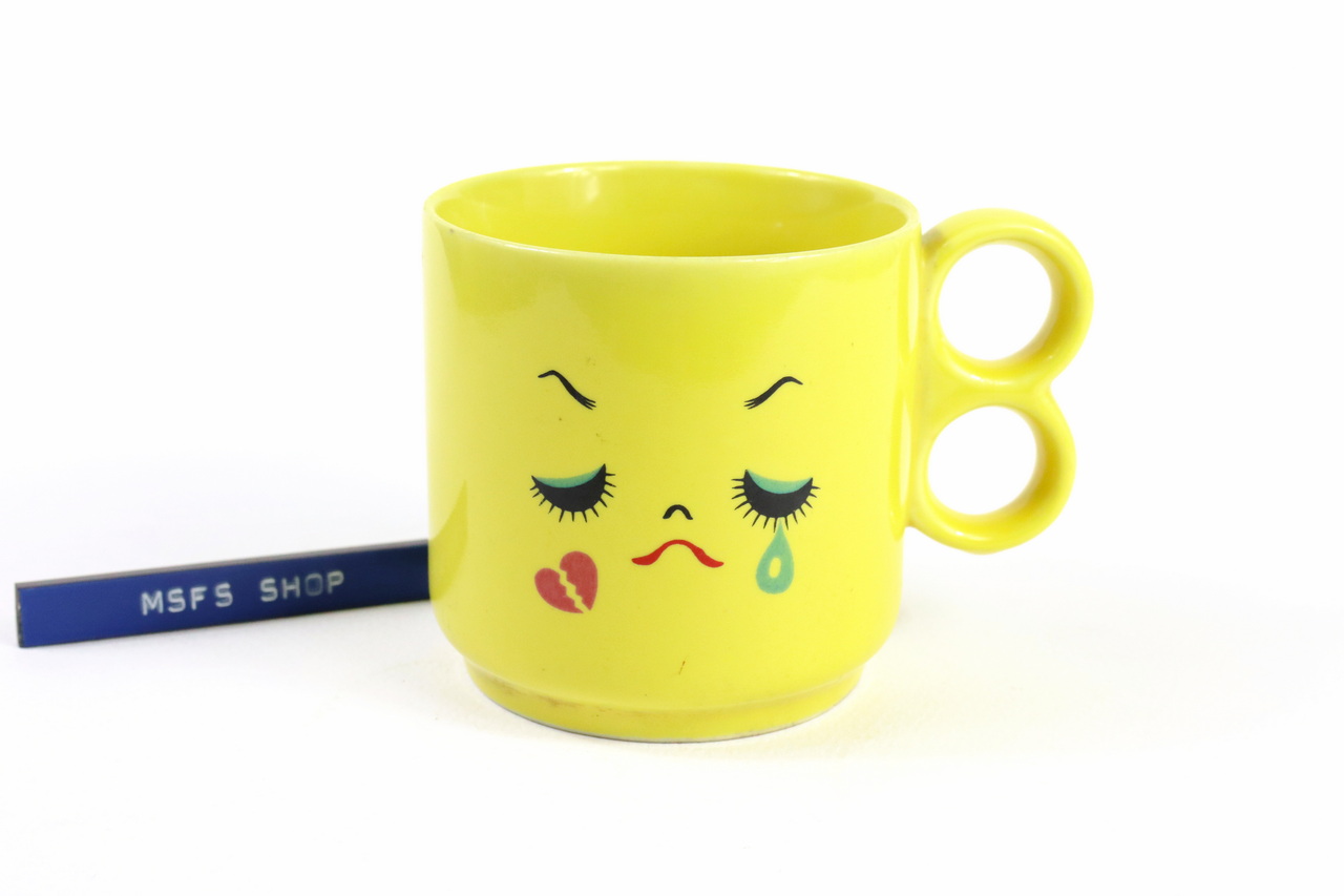 แก้วกาแฟ สีเหลือง มีหูจับคู่ ขนาดเล็ก