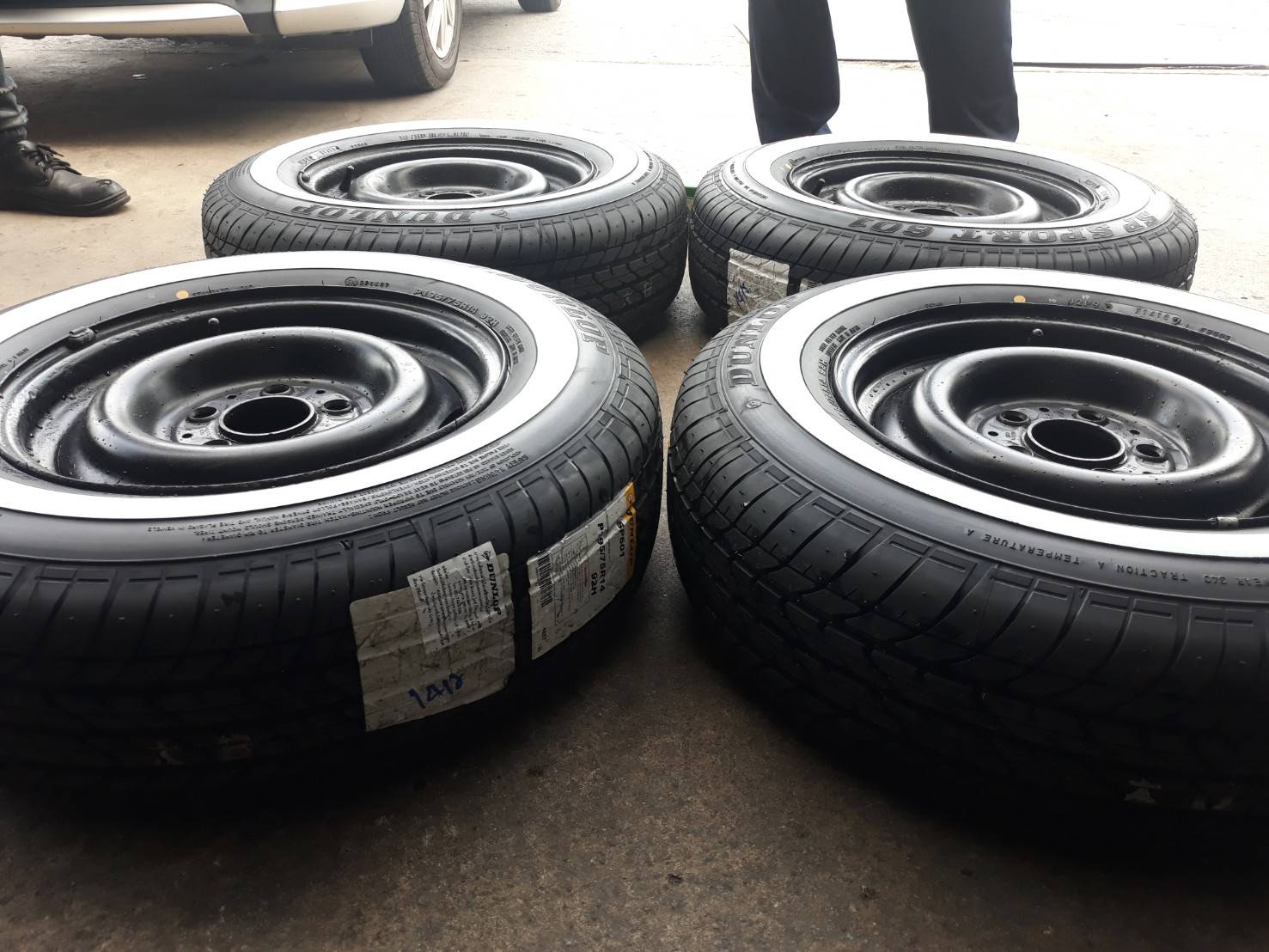 DUNLOP SP601 ขอบขาว 195-75-14 ปี18 ลดราคา