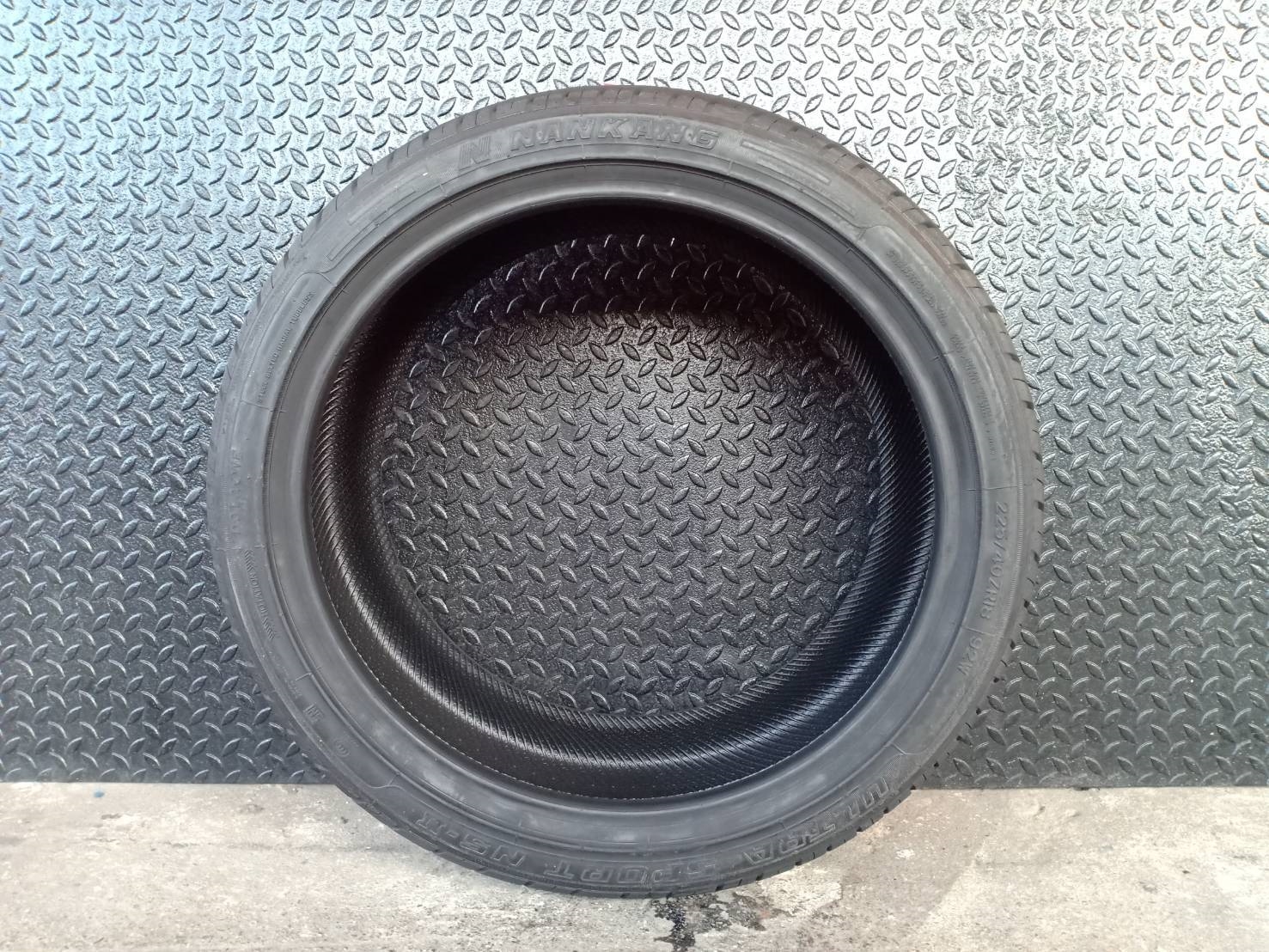 ยางใหม่ NANKANG NS2 225/40-18 ปี19 มาใหม่ ราคาถูกกว่าเดิม
