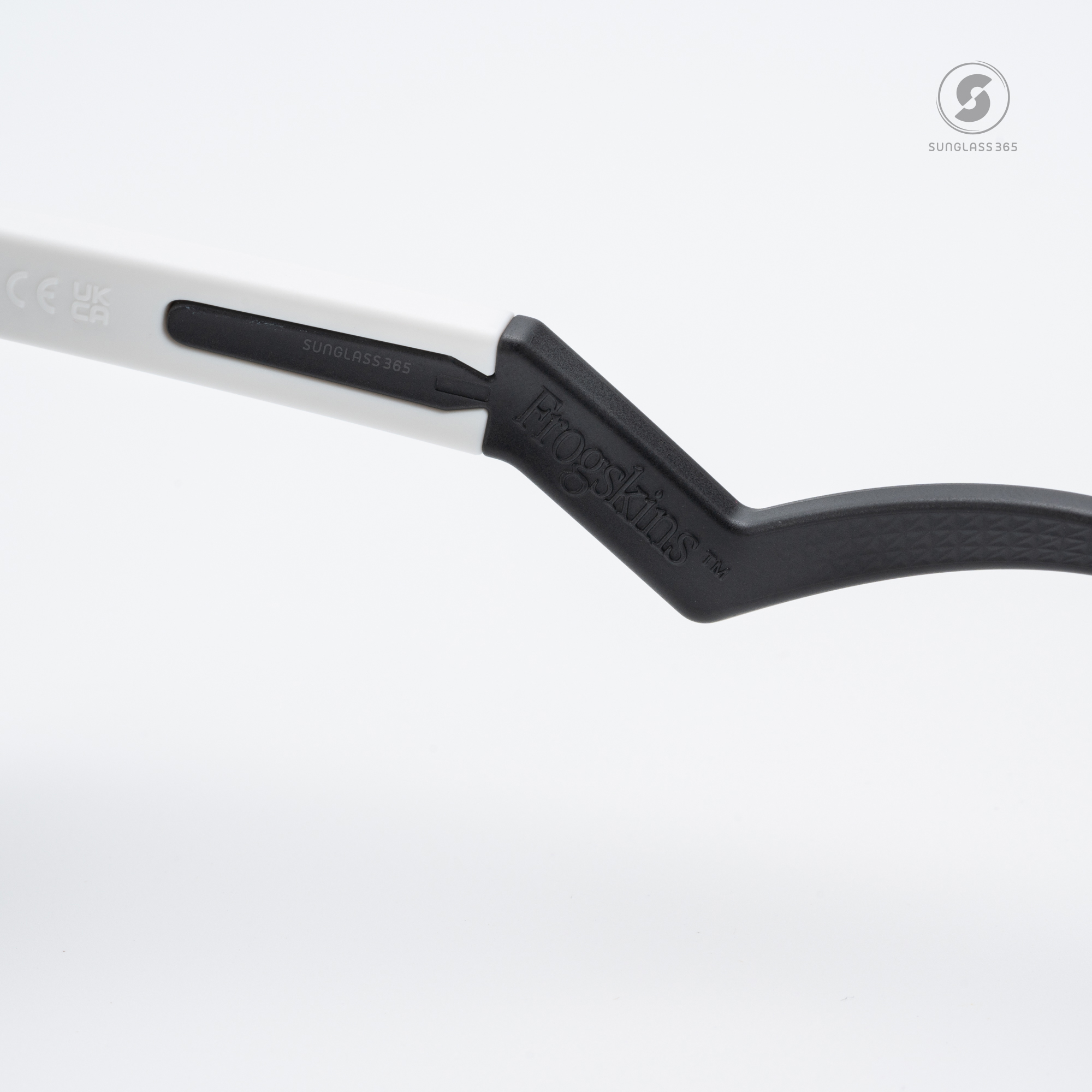 OAKLEY Frogskins Hybrid OO9289-08 Matte White Prizm Grey