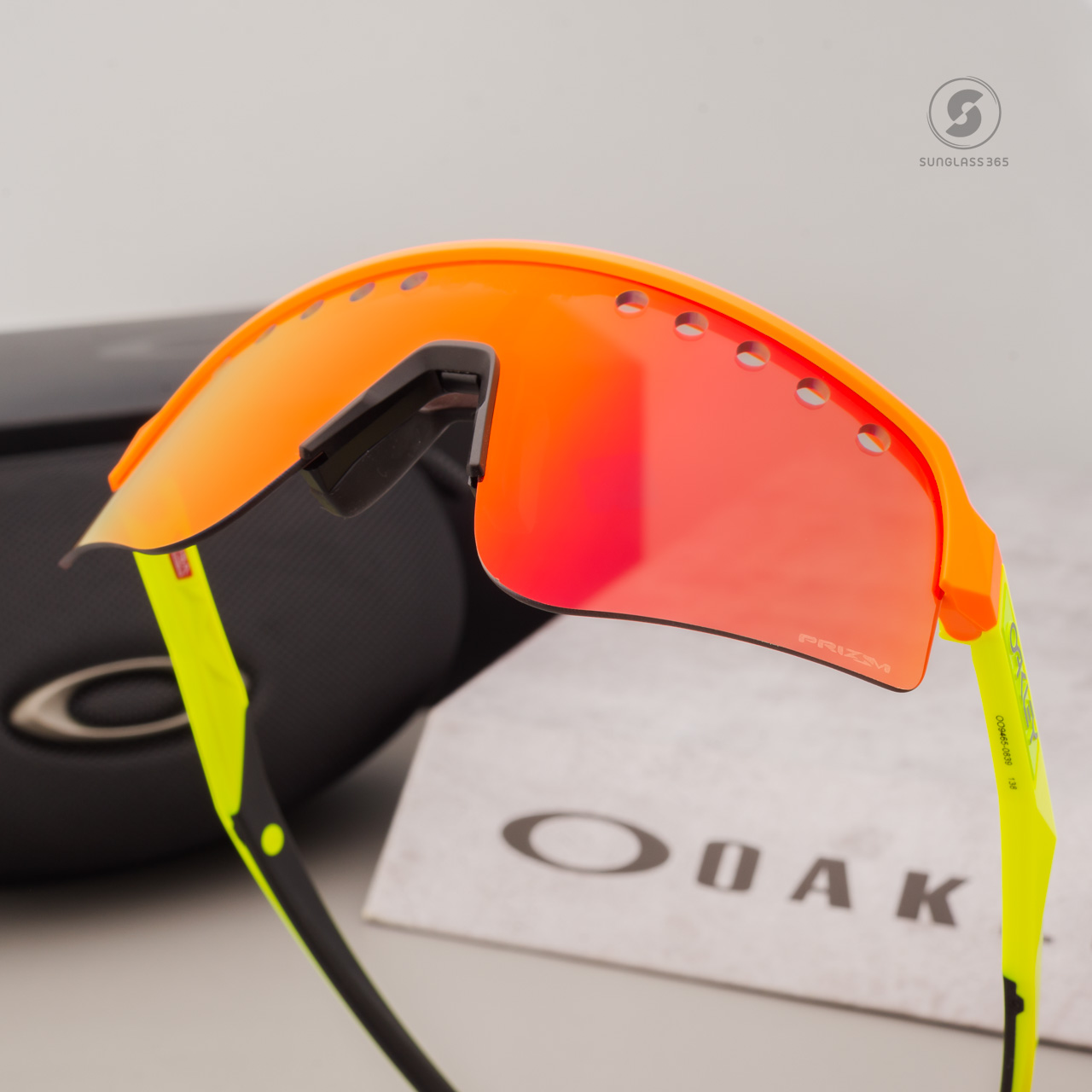 OAKLEY OO9465-08 Sutro Lite Sweep Orange Prizm Trail Torch