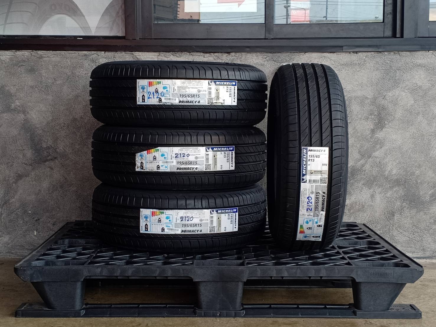 MICHELIN PRIMACY 4ST 195/65R15 ปี20