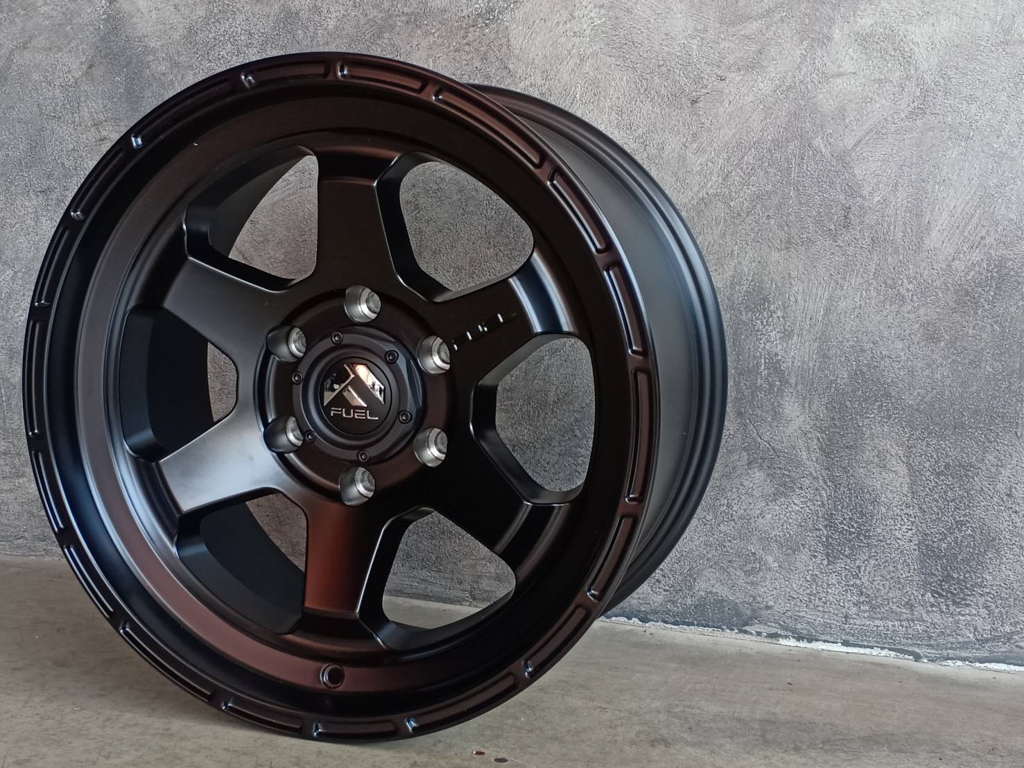 FUEL-SHOK 18X9 6X139.7 +20 106.1 MATTE BLACK