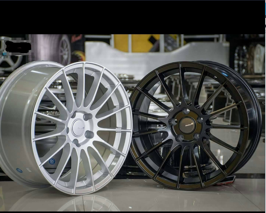 ENKEI RS05RR ขอบ18 ใส่เก๋ง