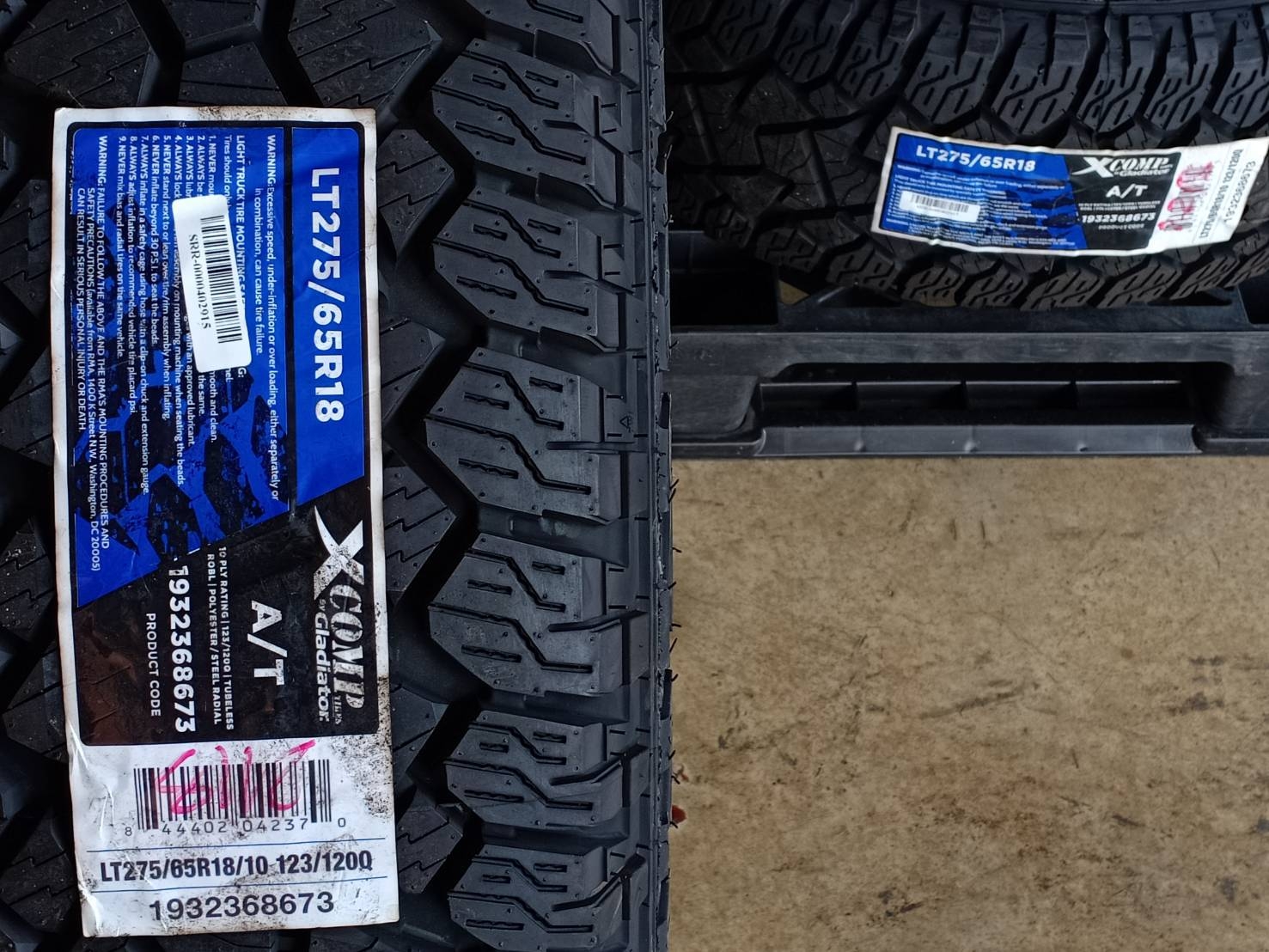 GLADIATOR 275/65R18 XCOMP A/T 123/120Q MADE IN THAILAND