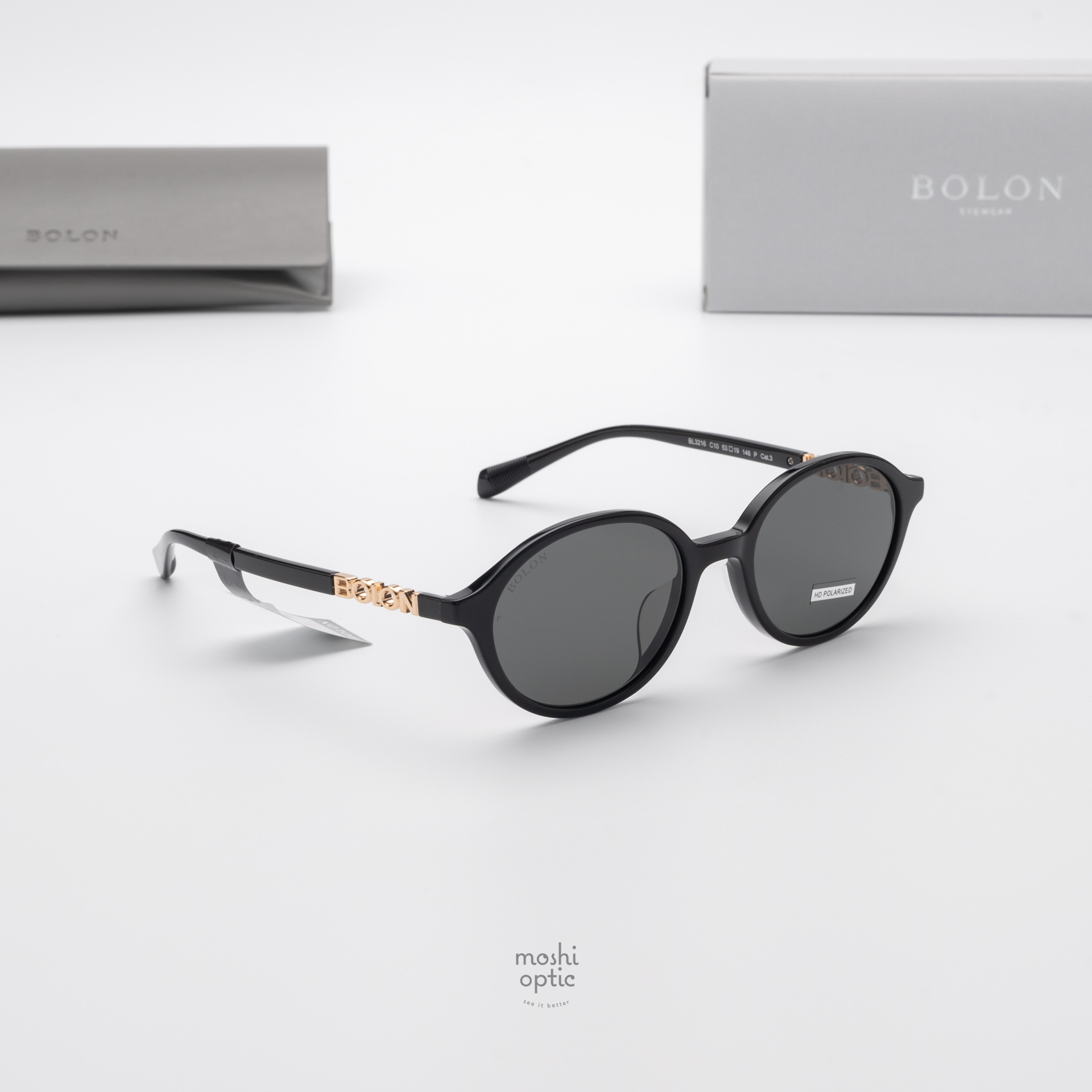 แว่นกันแดด BOLON รุ่น BL3216 Jakarta C10 Shiny Black