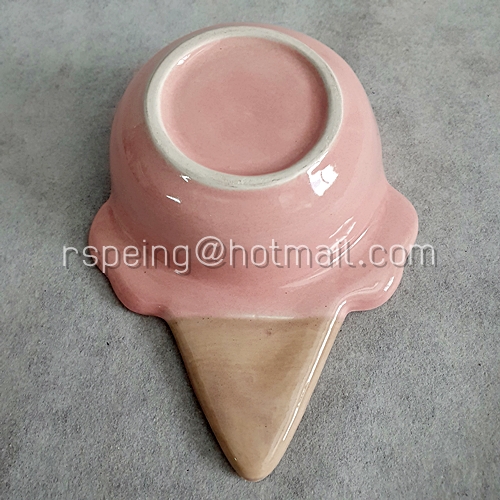 ถ้วยเซรามิคทรงไอศกรีมโคน Swensen's