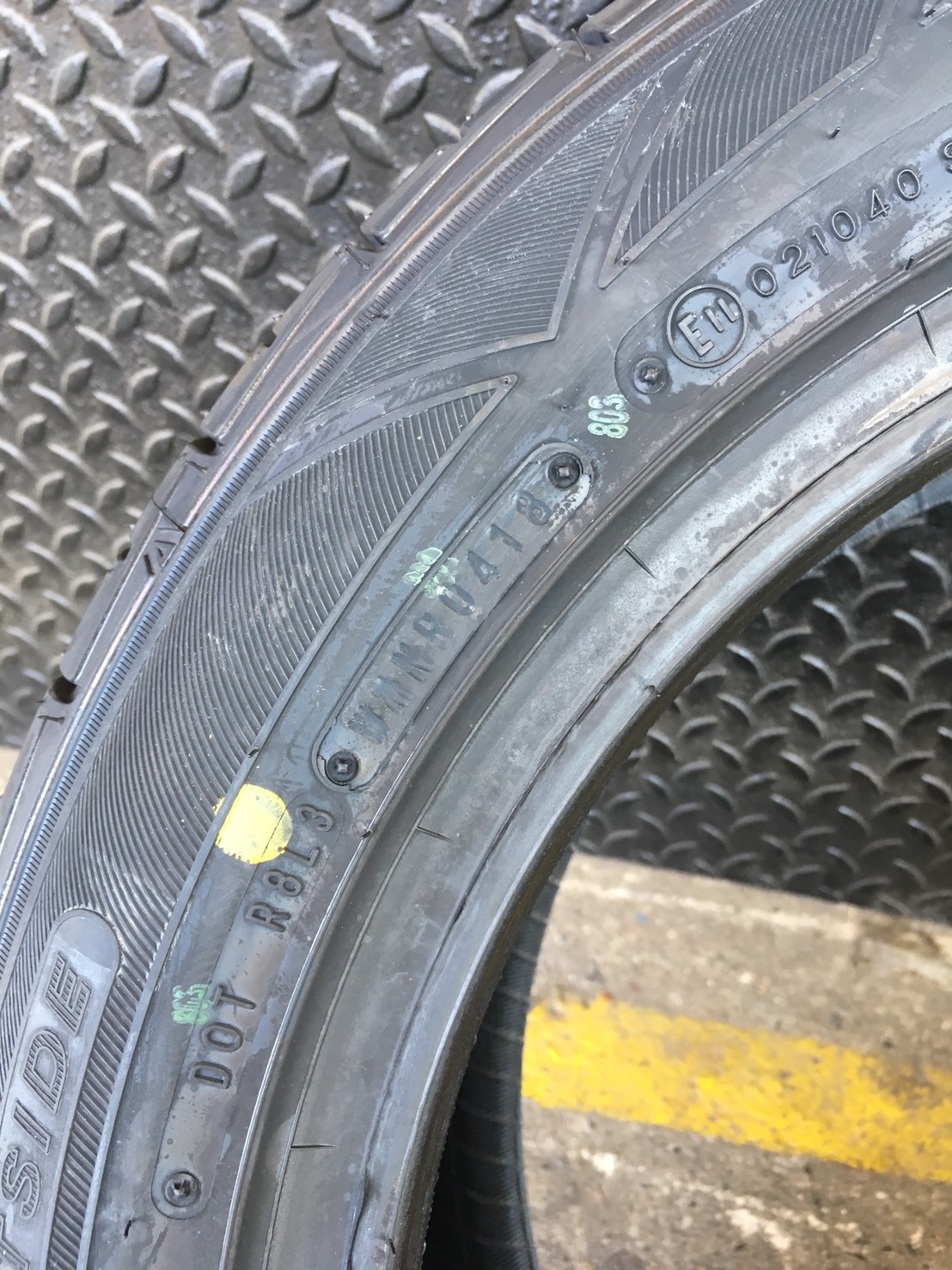 FALKEN ZE914 195-55-16 เส้น 5500 ปี 18 ซื้อ2แถม2 จ่าย 11000 ได้ 4เส้น ปี18