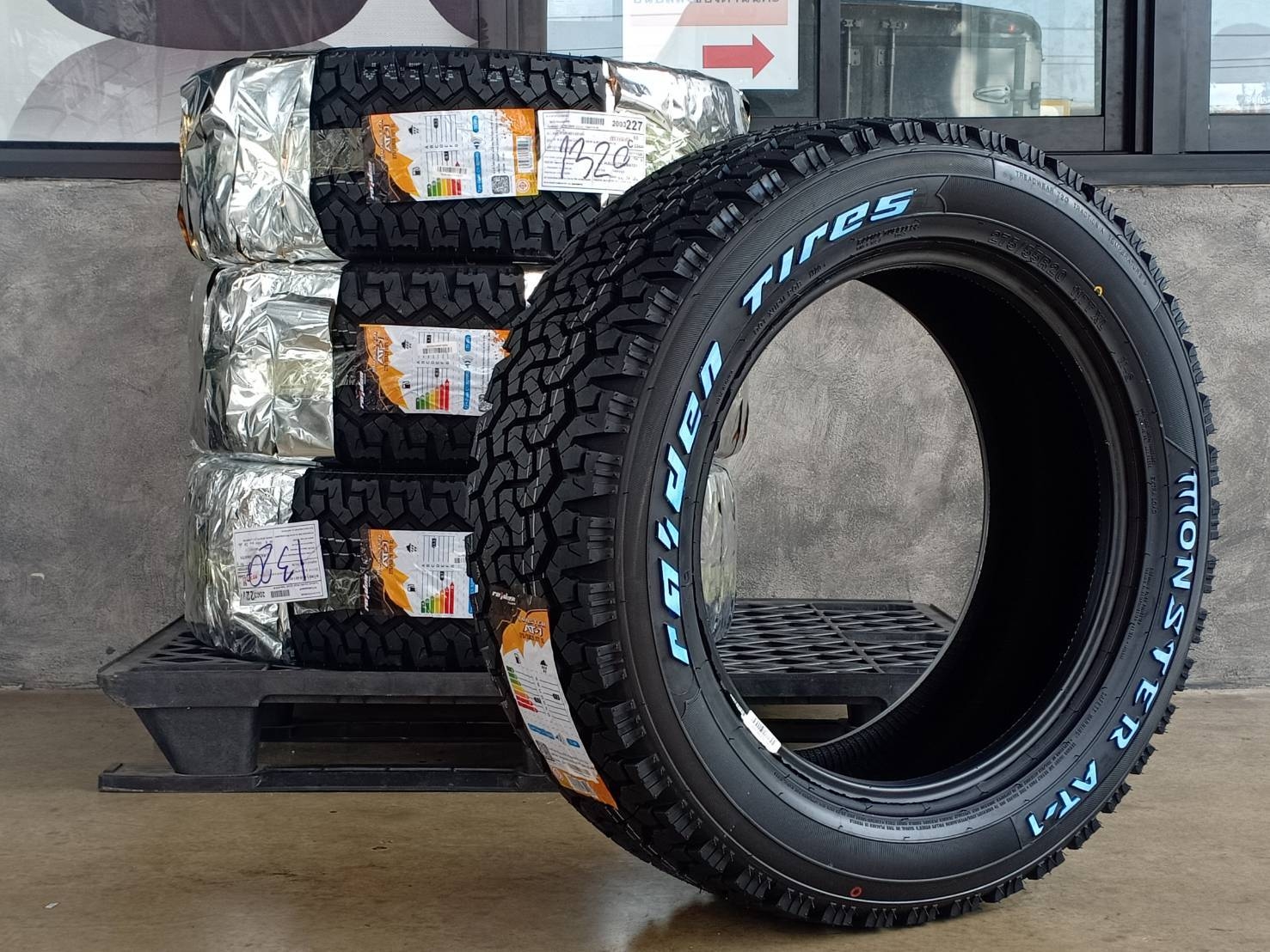 RAIDEN 275/55R20 MONSTER AT-1 117T XL (ตัวหนังสือขาว) MADE IN CHINA