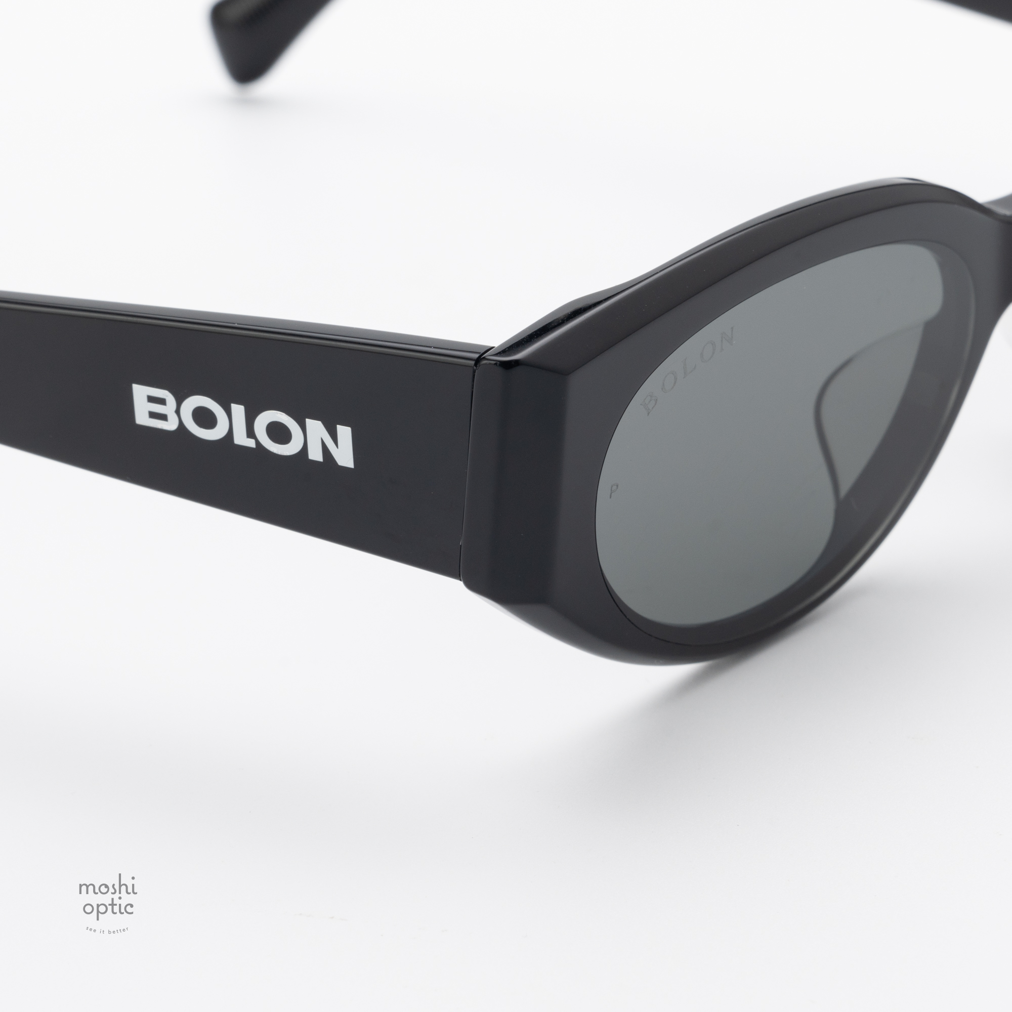 แว่นกันแดด BOLON รุ่น BX3000 Cadiz C10 Bright Black