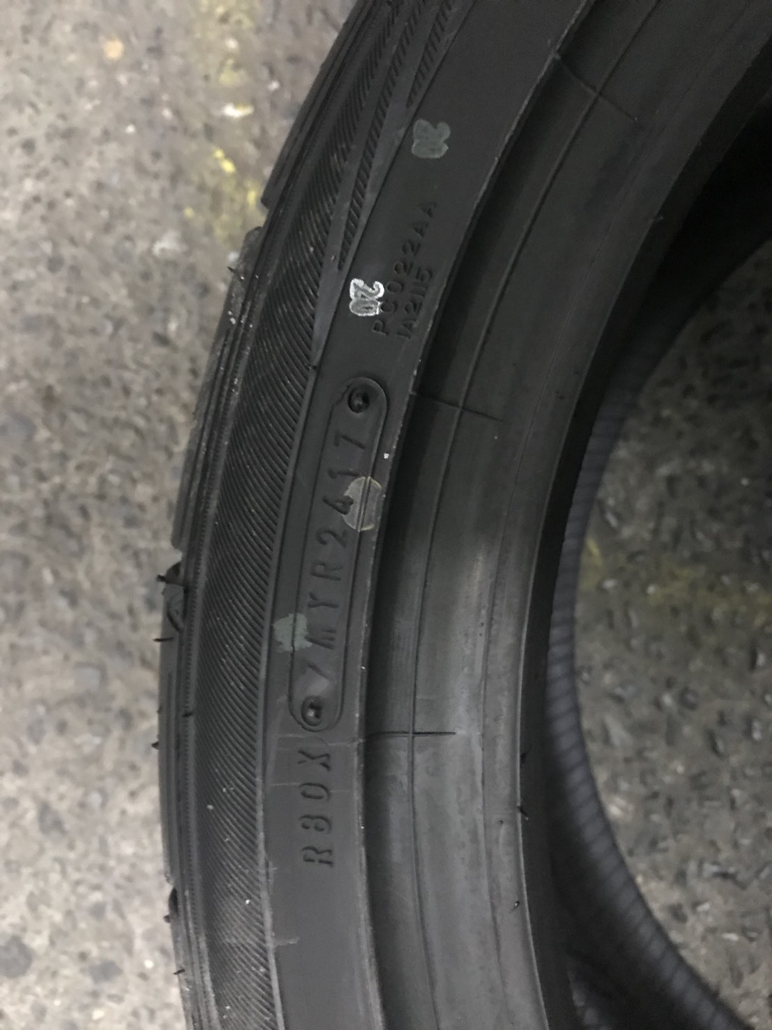 DUNLOP DZ102 245/40-17 เส้นละ 3900 ปี17 ปกติเส้นละ 5500