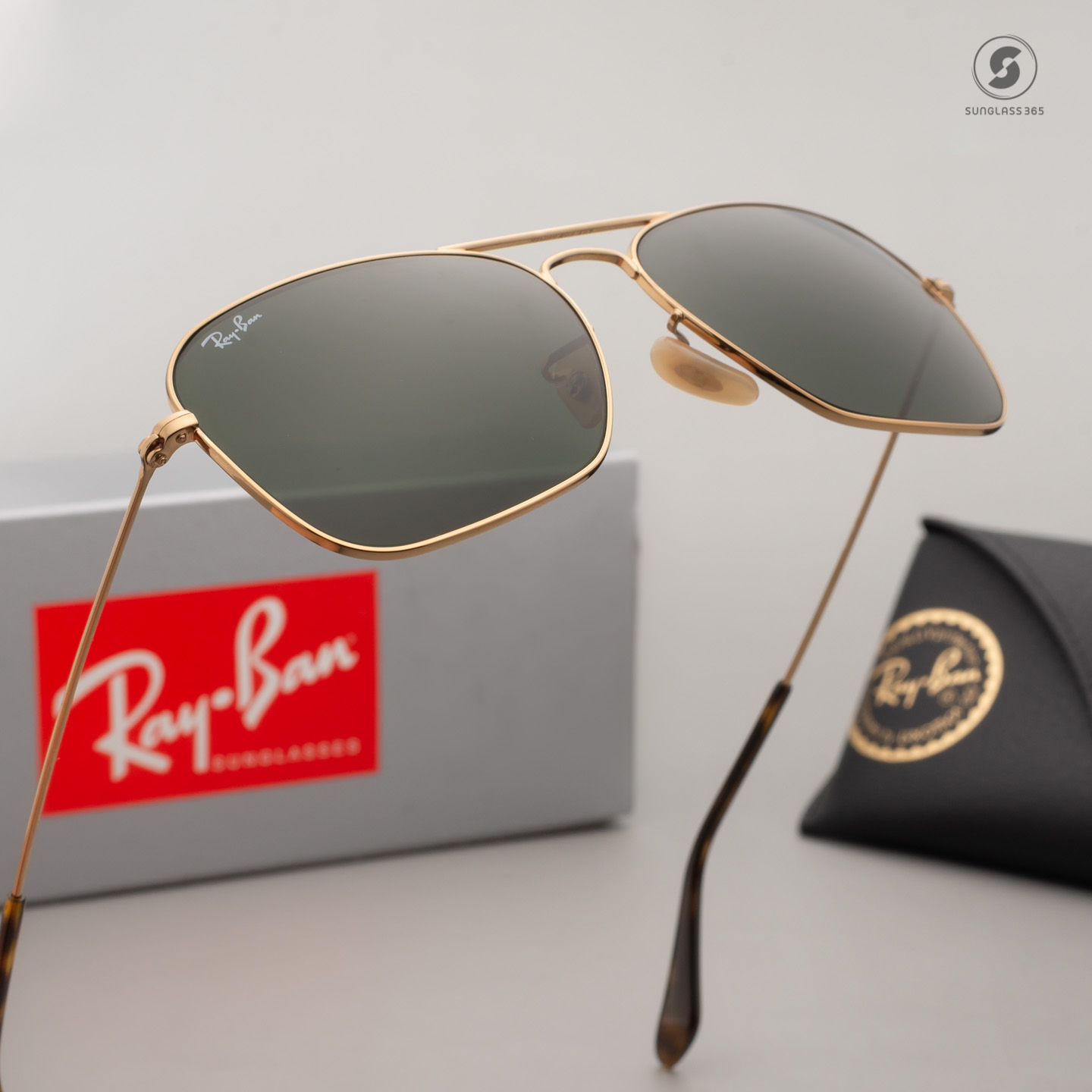 Ray Ban RB3136 181 Caravan 58mm