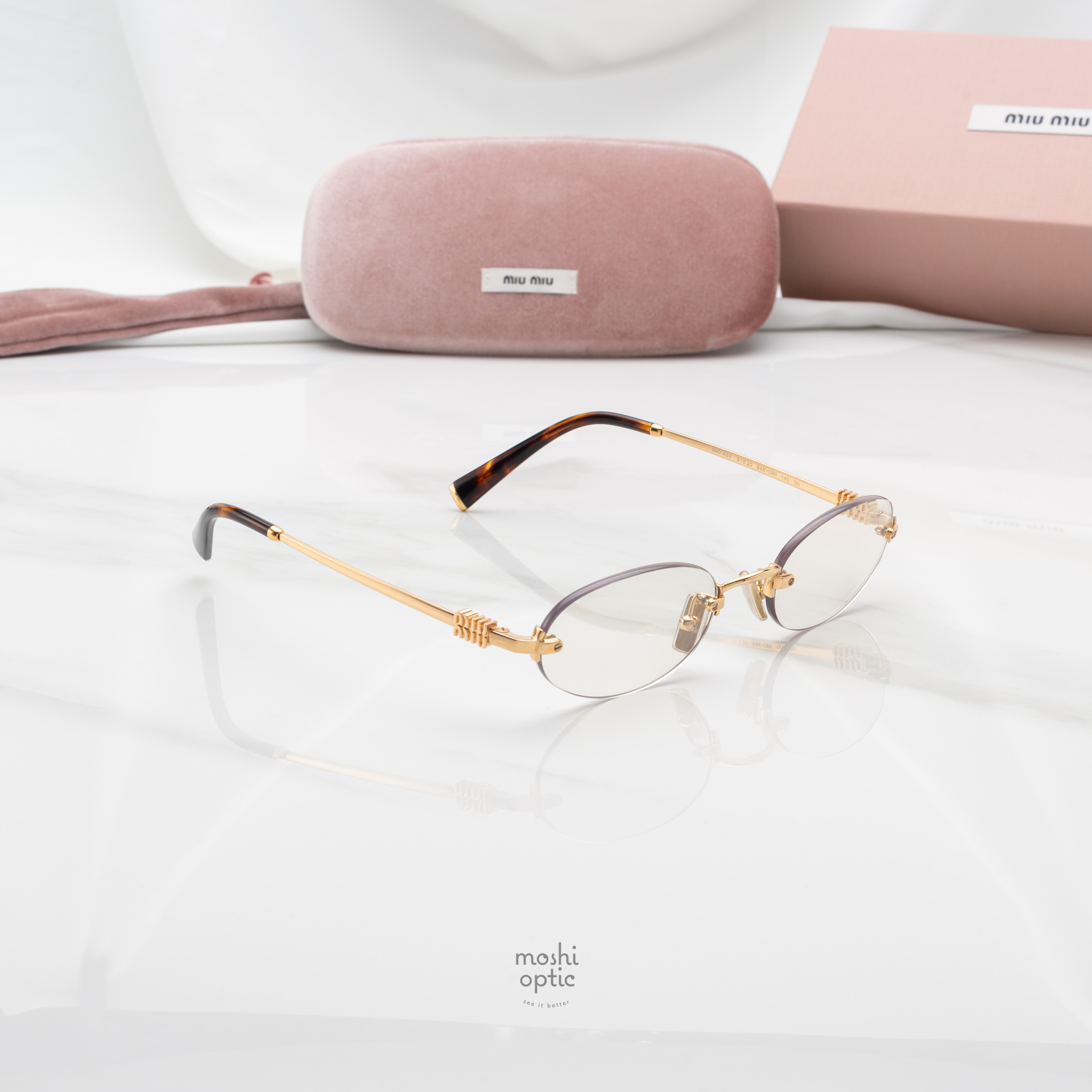 แว่นกันแดด Miu Miu MUA54S 5AK08N