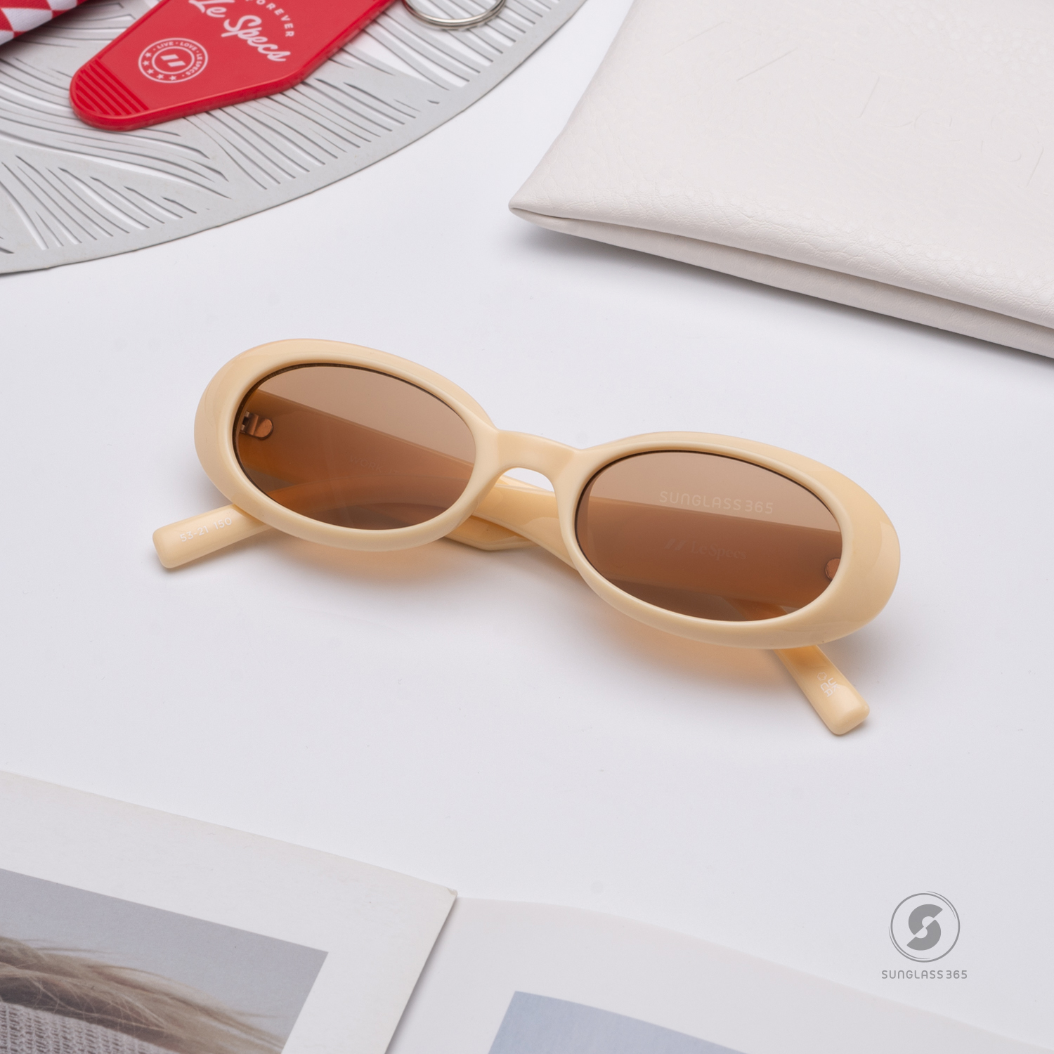 แว่นกันแดด Le Specs LSP2452441 Work It! Ivory