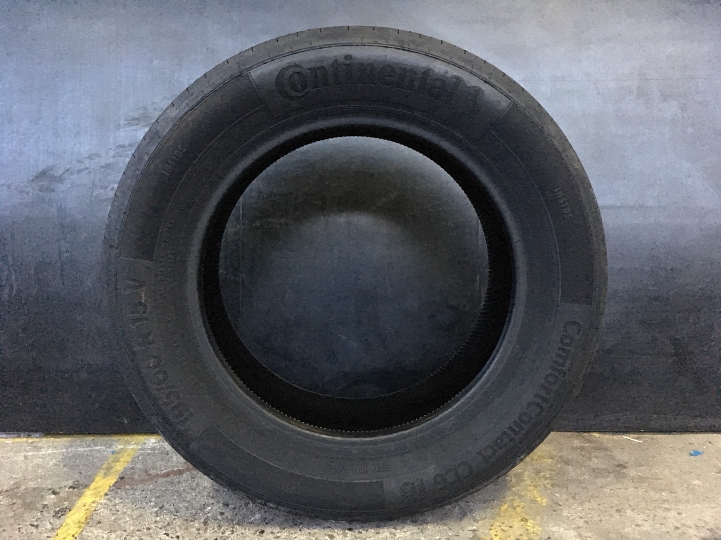 CONTINENTAL CONTACT CC6 195/60-15 ปี18 เส้น 1950 ปกติ 3000