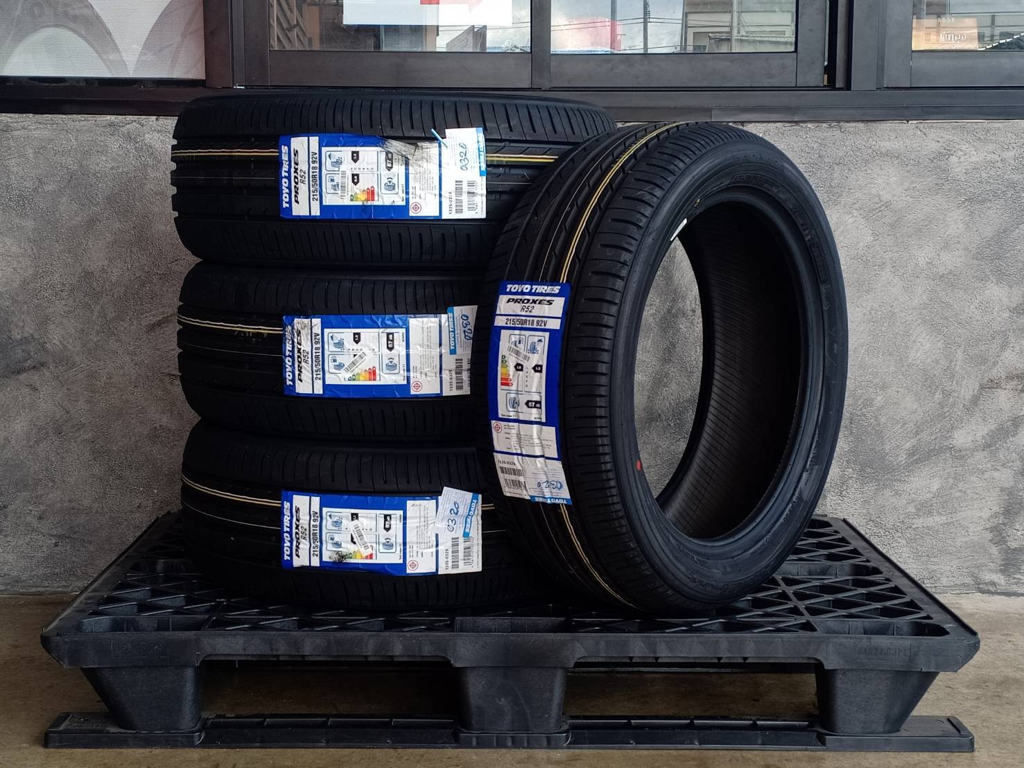 TOYO 215/50R18 PROXES R52A 92V MADE IN JAPAN