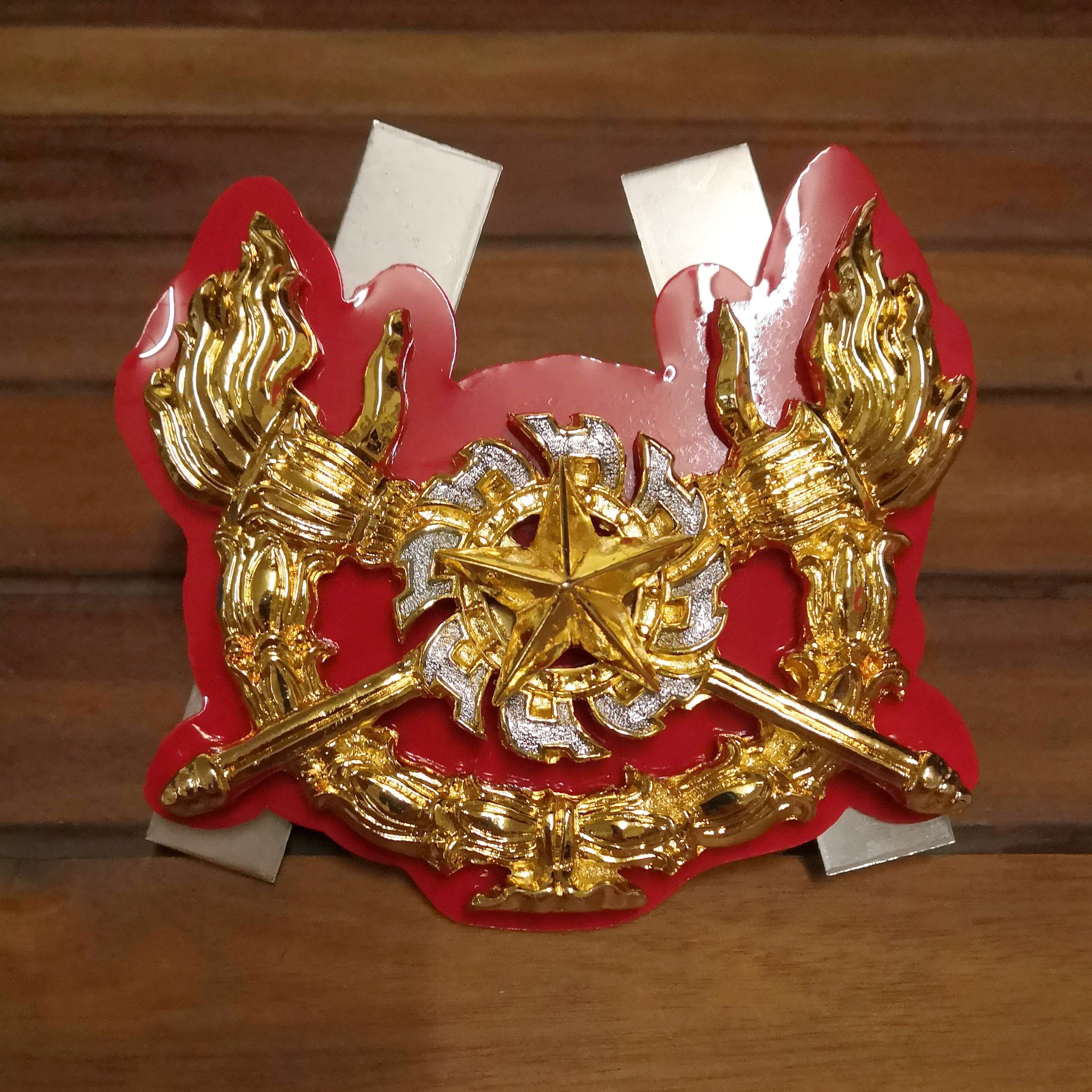 ตราติดหน้ารถ โรงเรียนเตรียมทหาร กว้าง 11 เซน สูง 8.5 เซน