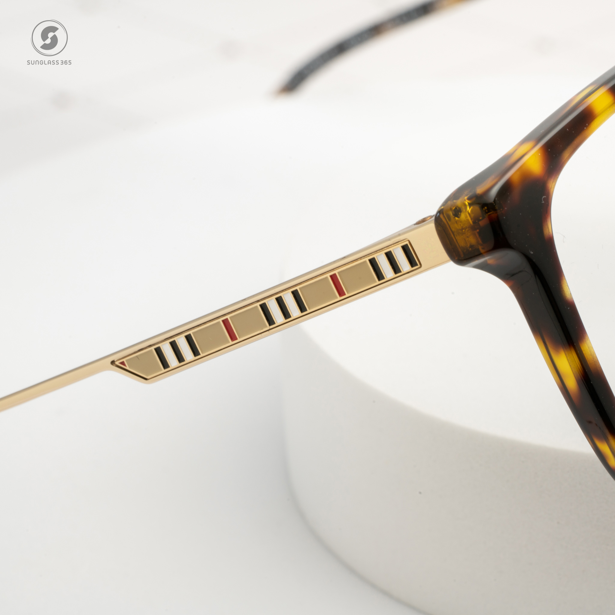 BURBERRY Harrington BE2339F 3002 Dark Havana