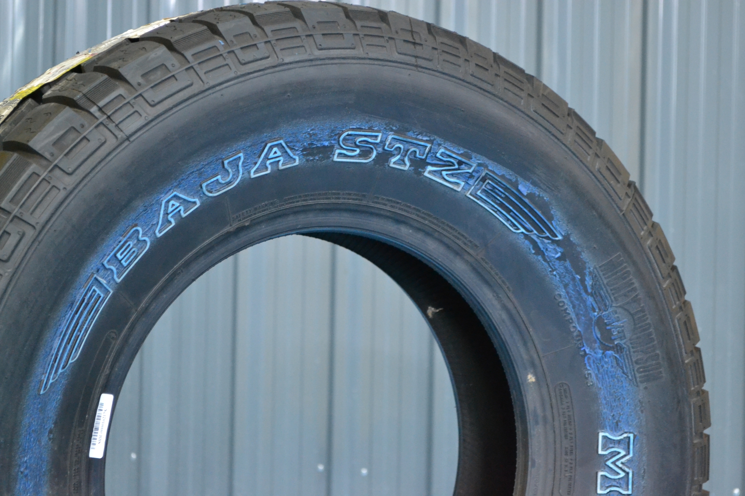 ยางใหม่ MICKEY THOMPSON STZ 265/75-16 เส้น 4900 ปกติ 7500 บาท