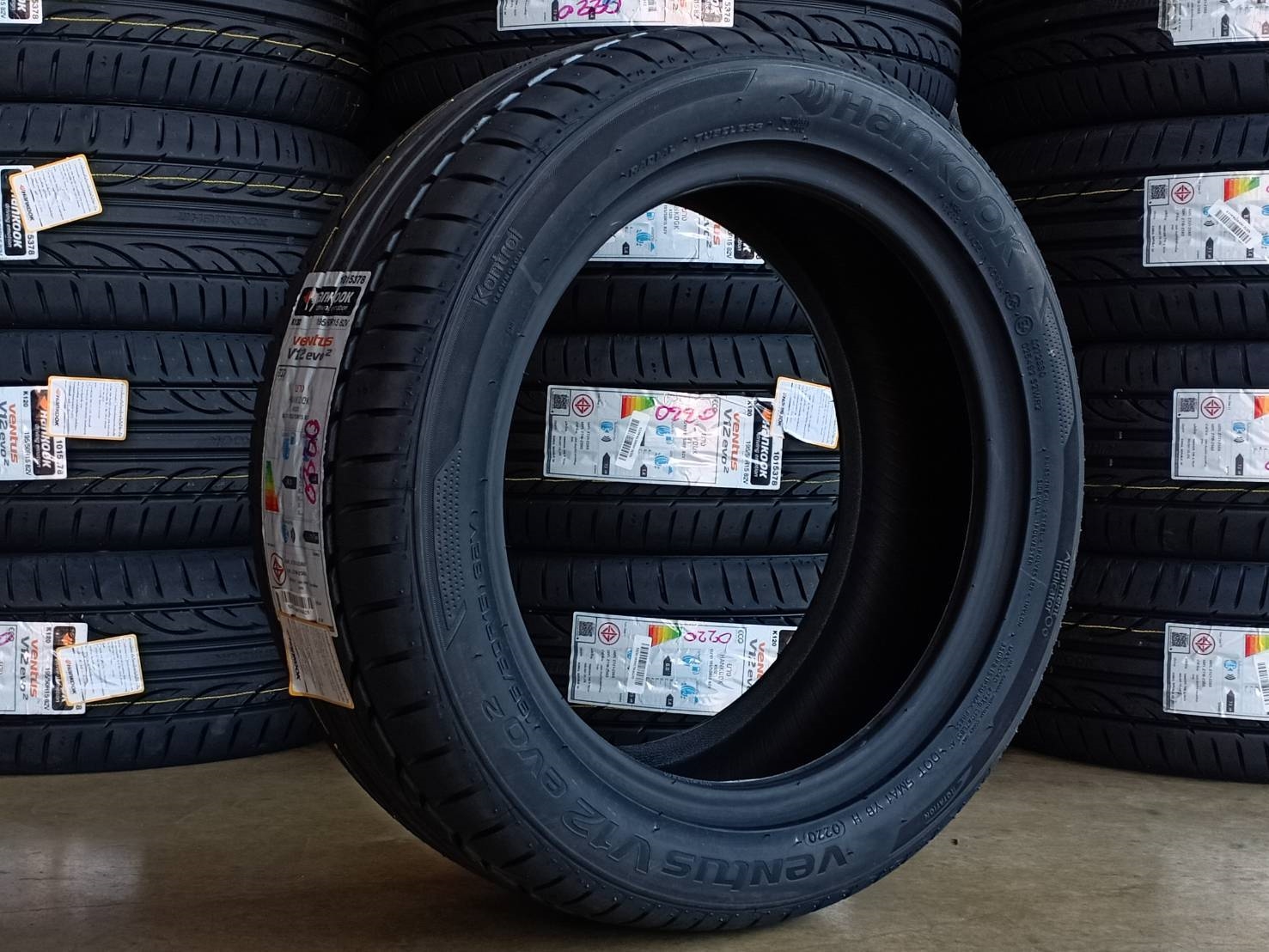 HANKOOK 195/50R15 VENTUS V12 EVO2 82V MADE IN KOREA