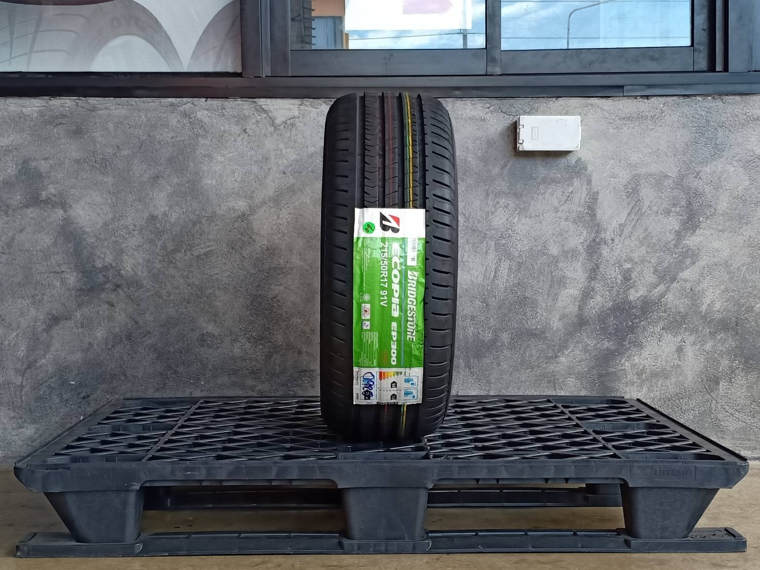 BRIDGESTONE 215/50R17 ECOPIA EP300 91V MADE IN THAILAND