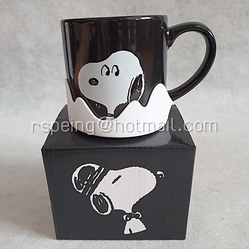แก้ว Snoopy แบล็ค (3) สีดำ ฝาขาว พร้อมกล่อง
