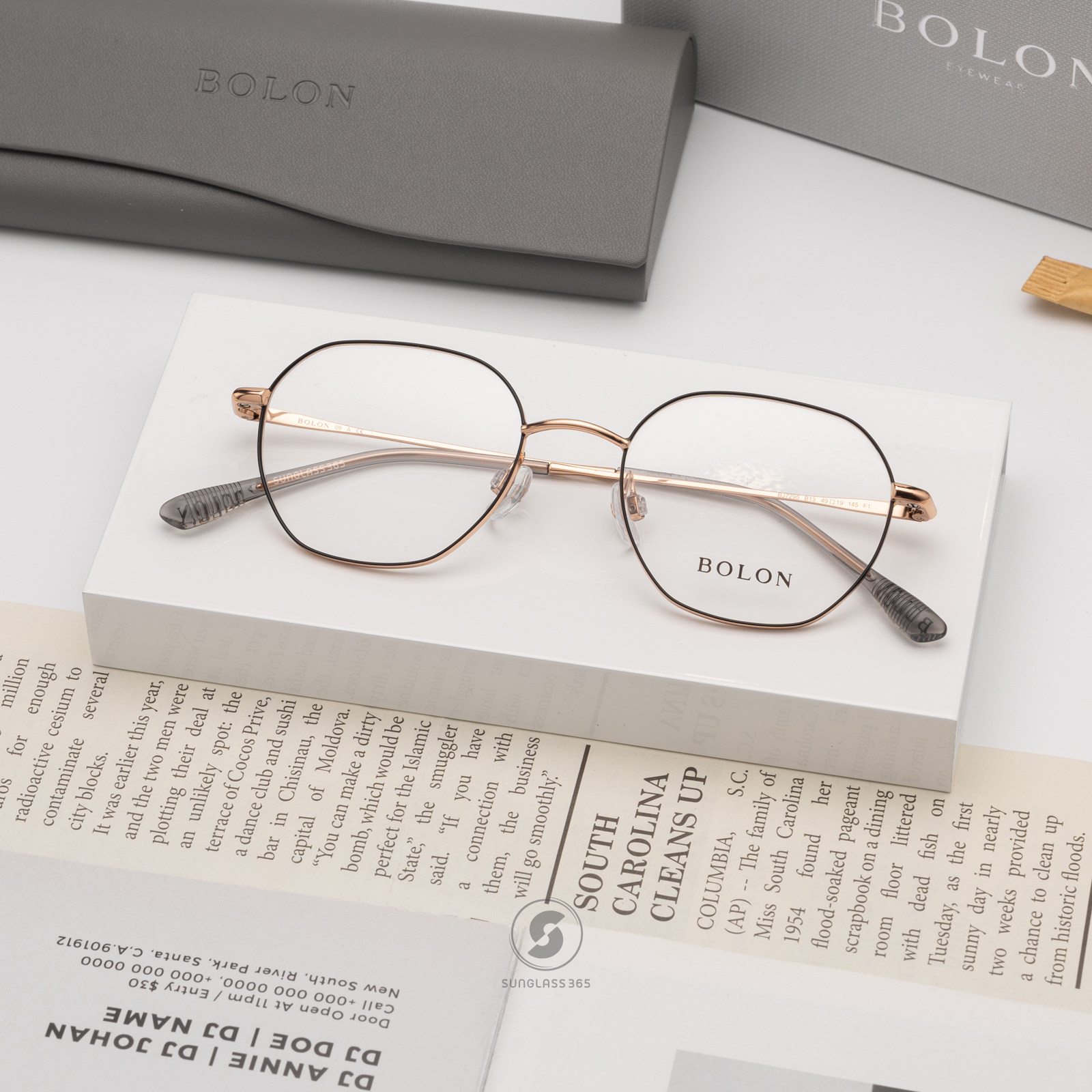 แว่นสายตา BOLON รุ่น Peoria BJ7295 B13 Black / Rose Gold
