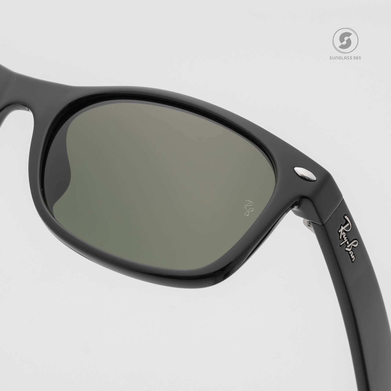 Ray Ban New Wayfarer RB2132F 901L Black G-15