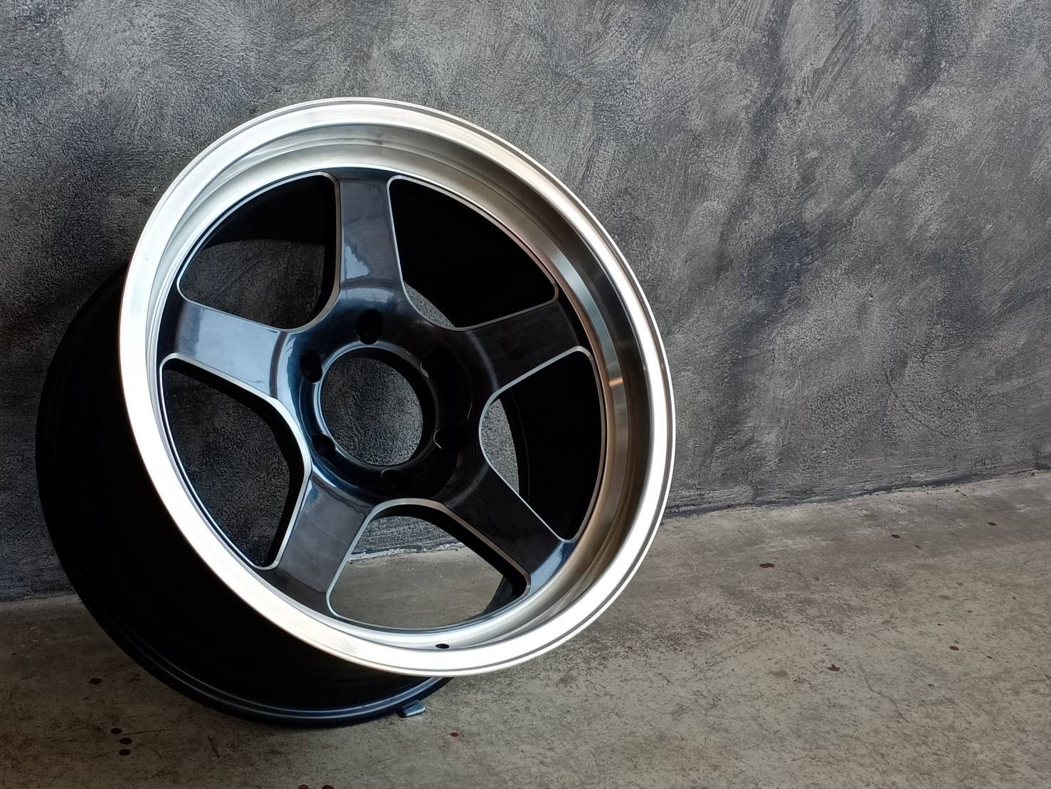 RTS 18X9.5 6X139.7 15 BLACK W/MILLING