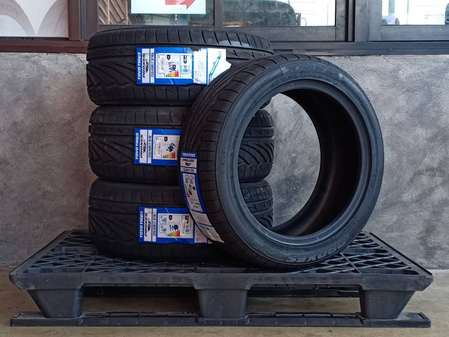 TOYO PROXES TR1 235/45R17 97W MALAYSIA