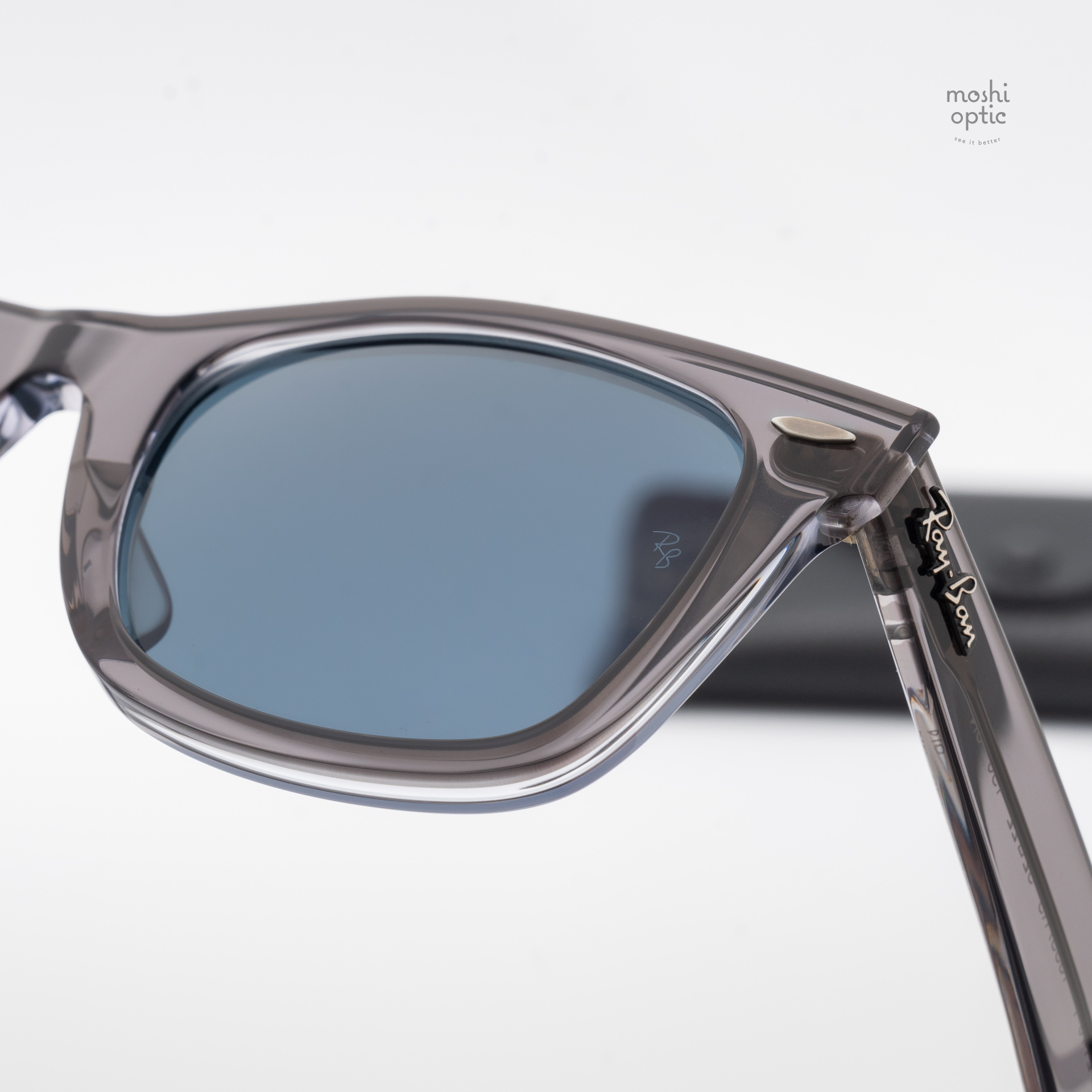 Ray-Ban RB2140F 1355R5 Wayfarer Blue Transparent Grey
