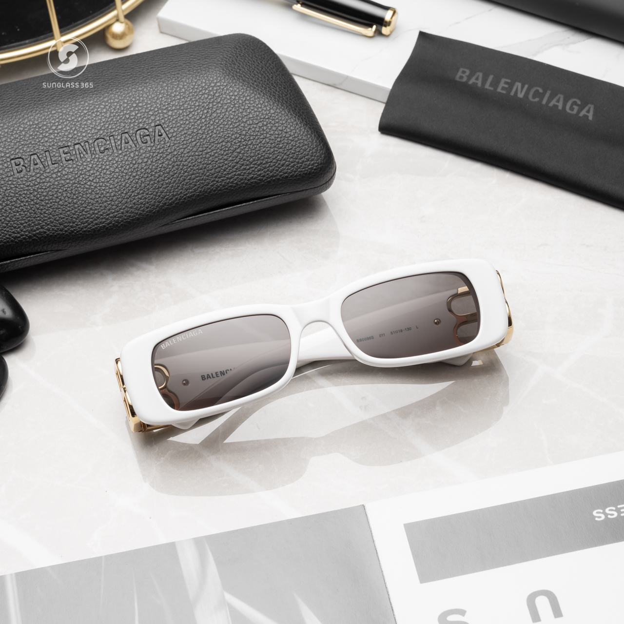 แว่นกันแดด Balenciaga Dynasty Rectangle BB0096S 011