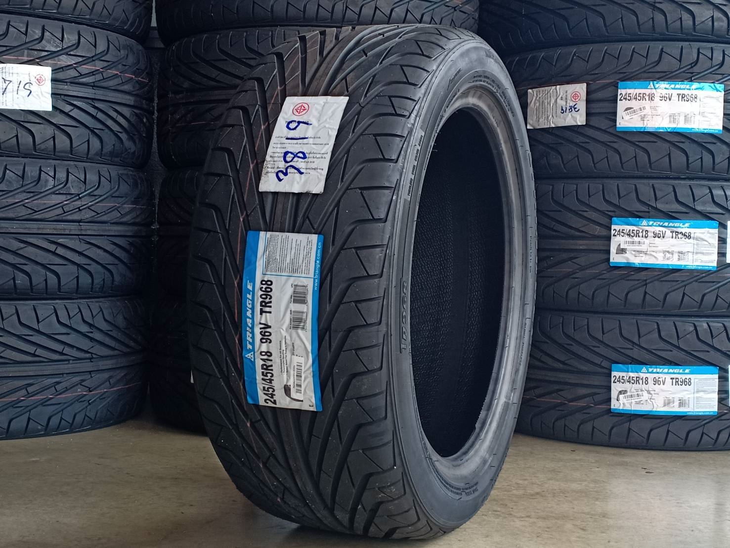 TRIANGLE TR968 245/45R18 96V (ปี19)