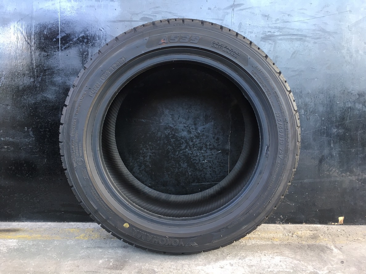 YOKOHAMA A539 175/50-13 เส้น 2500 ปี 17 ปกติ 3800