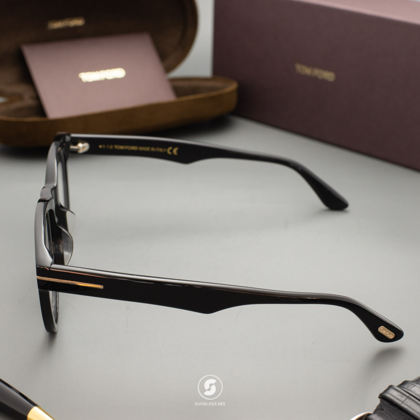 กรอบแว่น TOM FORD TF5653-K 001