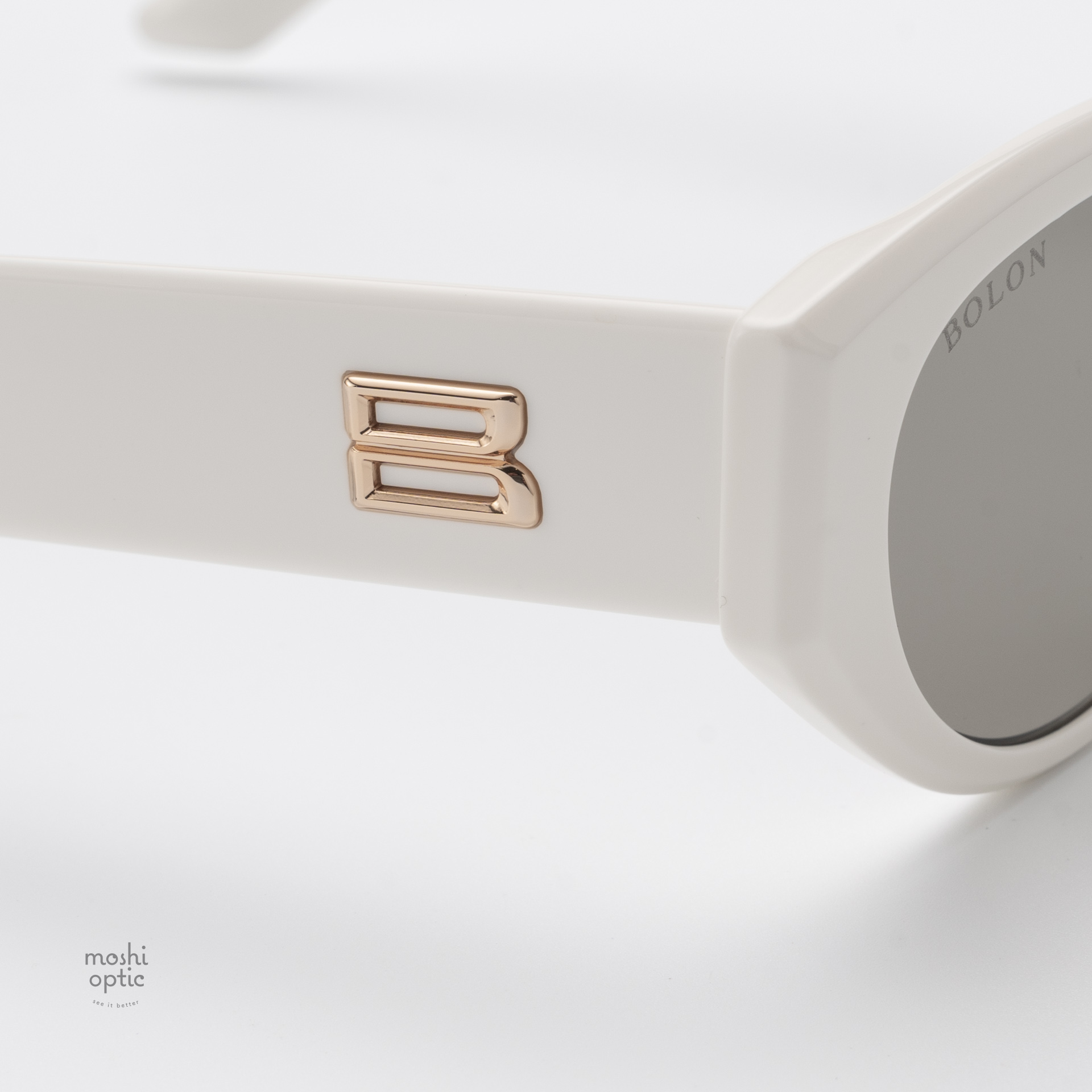 แว่นกันแดด BOLON รุ่น BL3208 Tulum A90 Solid Beige