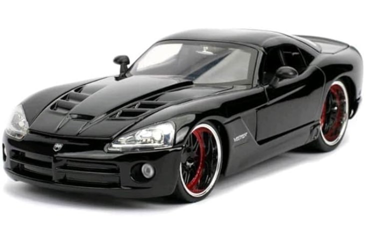 โมเดลรถ โมเดลรถยนต์ Fast & Furious Letty's Dodge Viper SRT10 1
