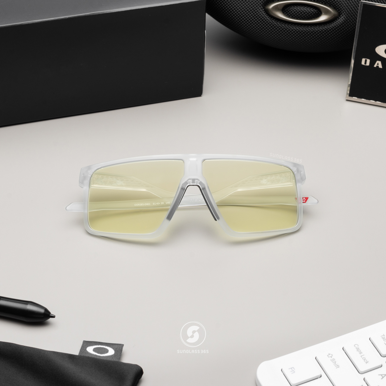 OAKLEY Helux OO9285-04 Matte Clear Prizm Gaming 2.0