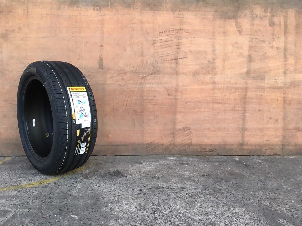 PIRELLI P7 R-F 245/45-18 เส้น 8500 ปกติ 13500 ปี18