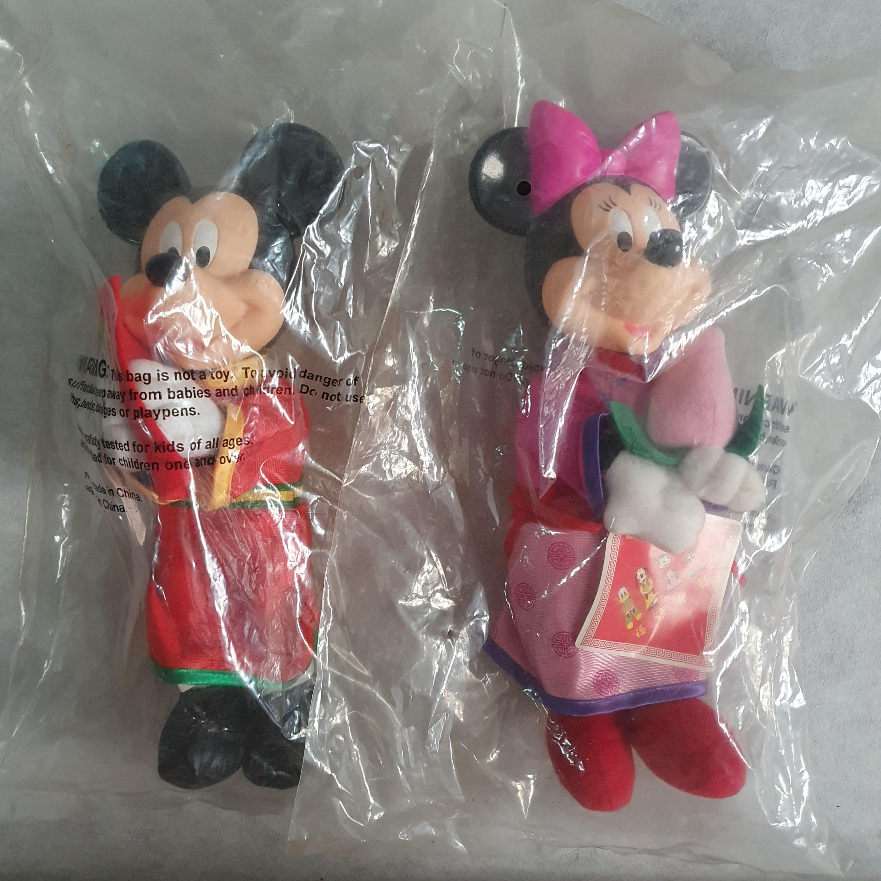 ตุ๊กตา มิกกี้และมินนี่เม้าส์ ในชุดตรุษจีน Disney x McDonald's Happy Meal : Gong Xi Fa Cai : Mickey & Minnie Mouse