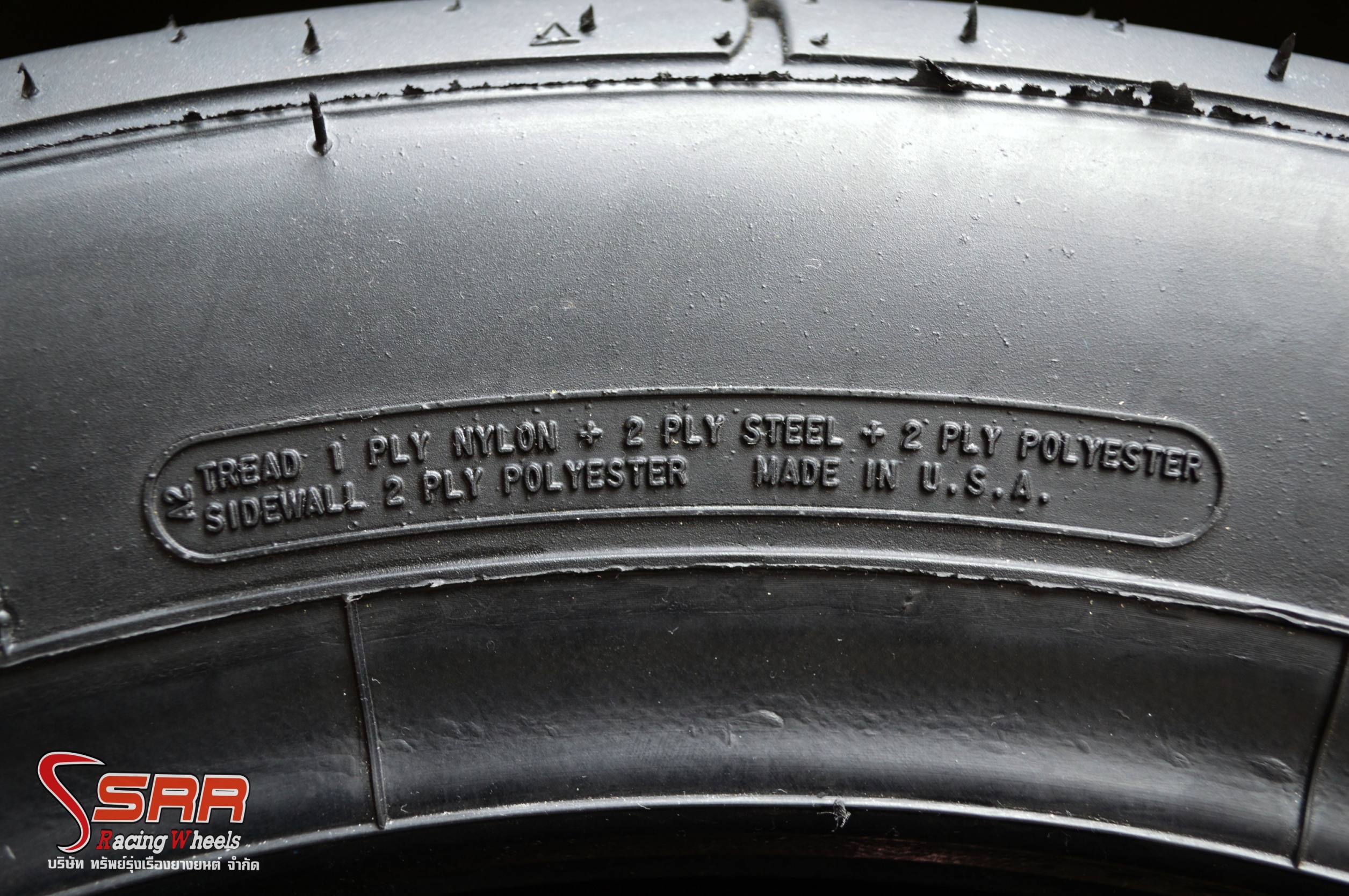 MICKEY THOMPSON ET STREET S/S 285/40-18 ยางสนามตัวใหม่