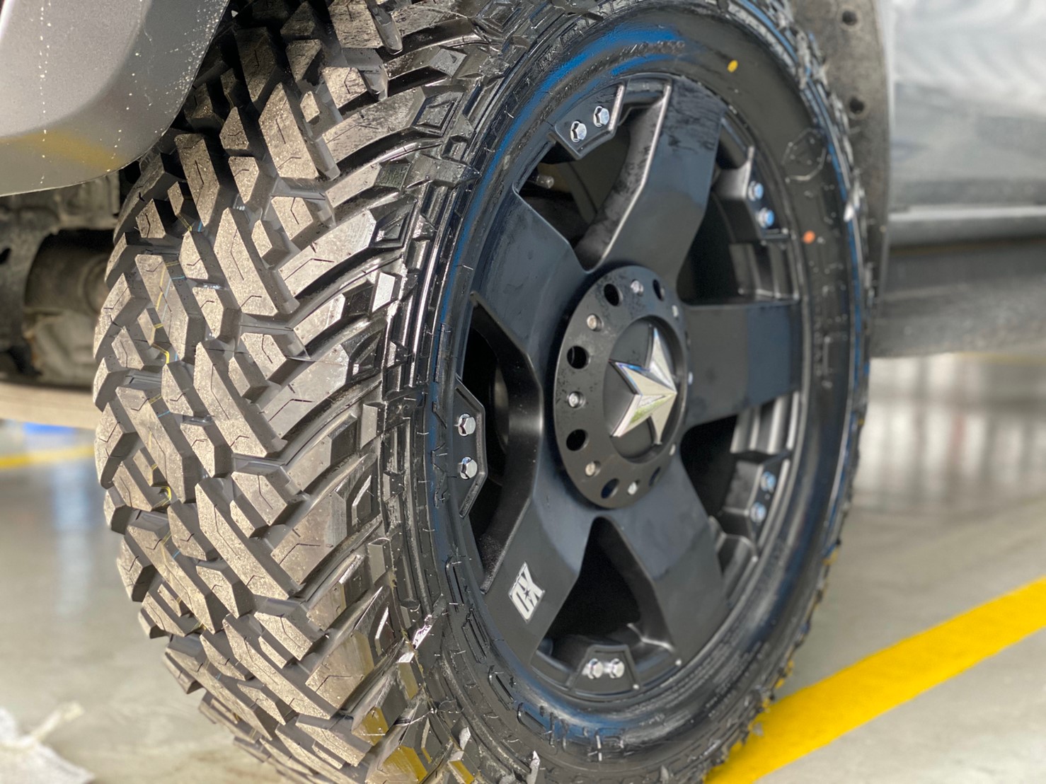 ล้อแท้ CAPTAINAMERICA ขอบ20 ใส่ RAPTOR