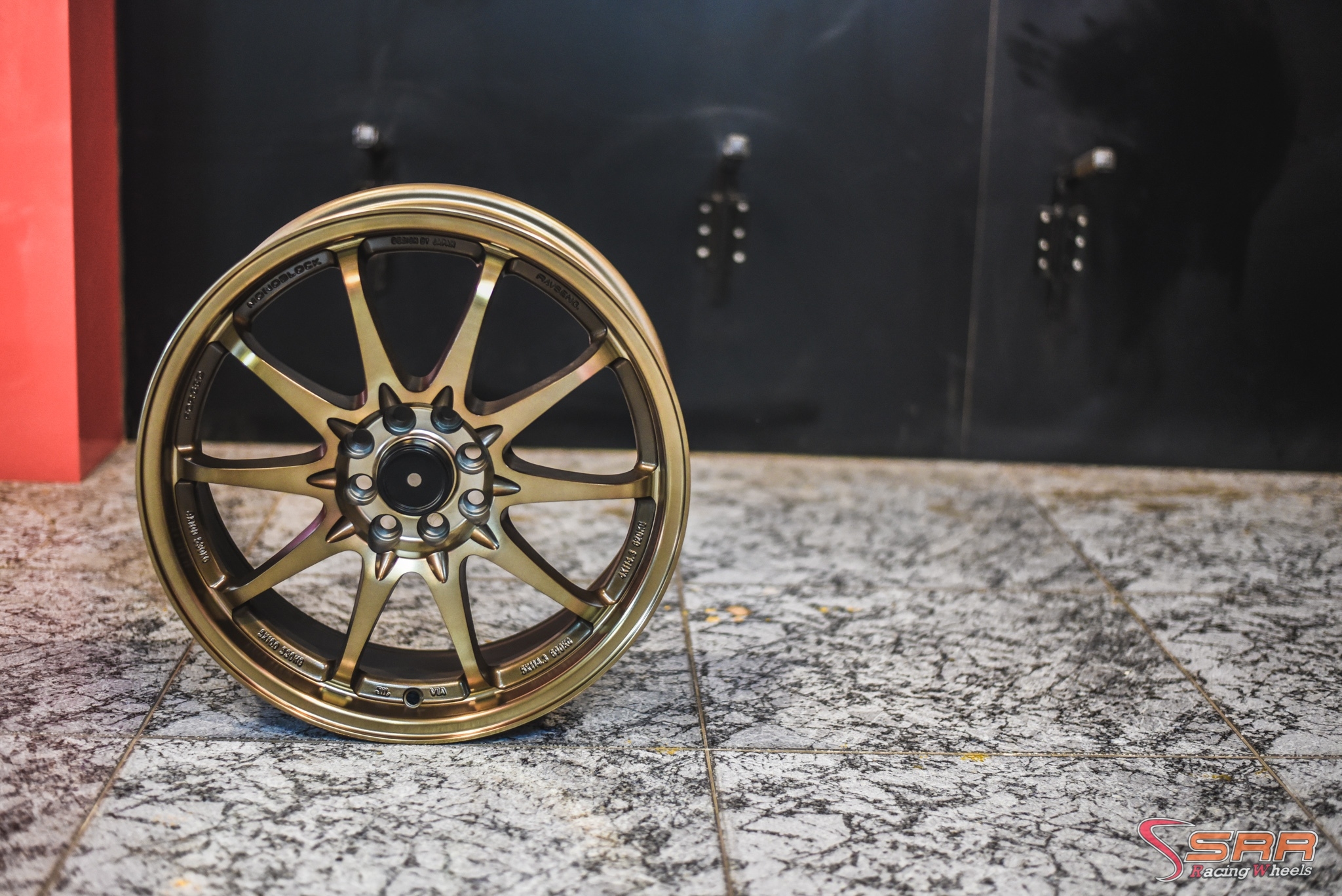 ล้อใหม่ CE28 ขอบ17 พร้อมยาง GOODYEAR ชุด 9980 ปกติ ปกติ 32000