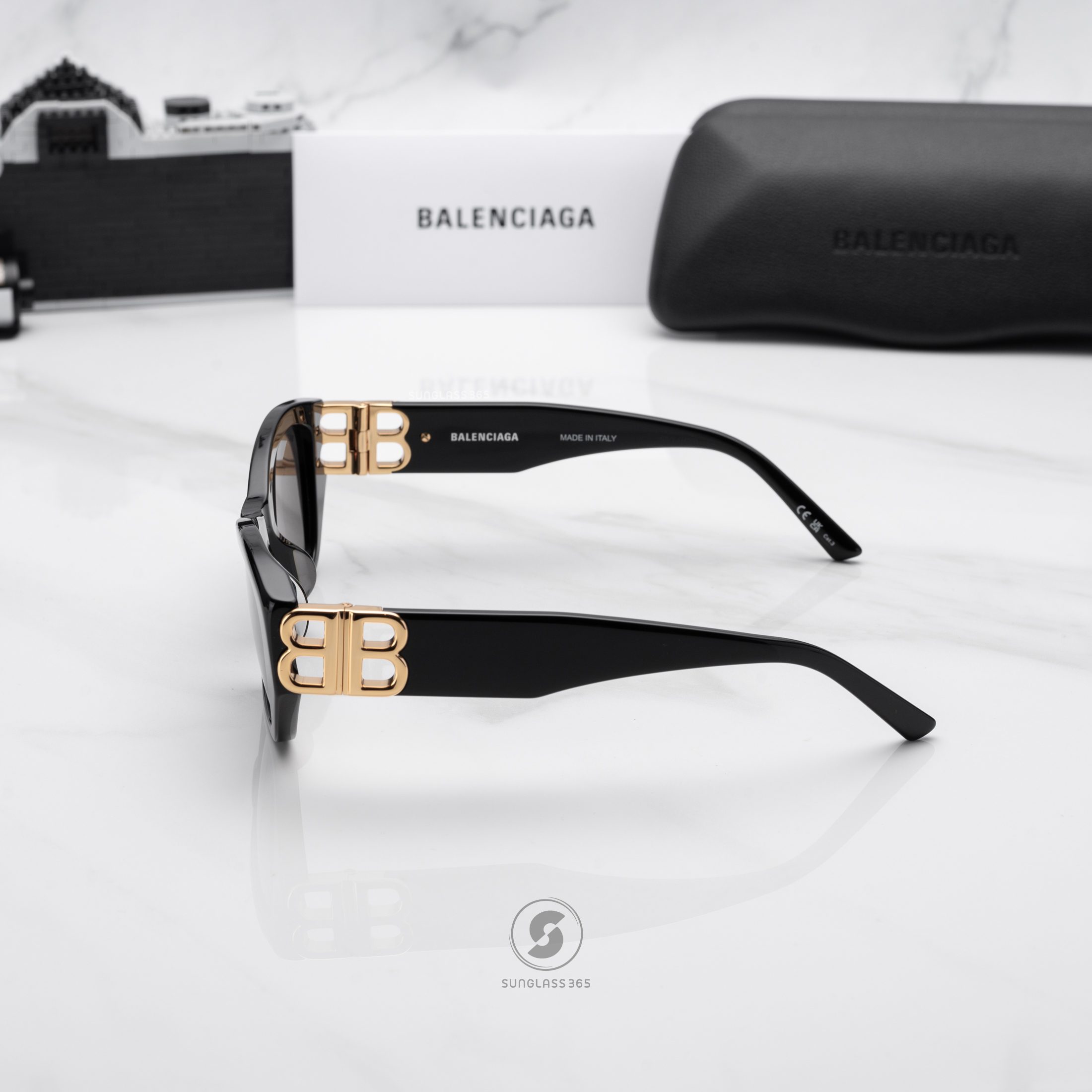 แว่นกันแดด Balenciaga BB0311SK 001