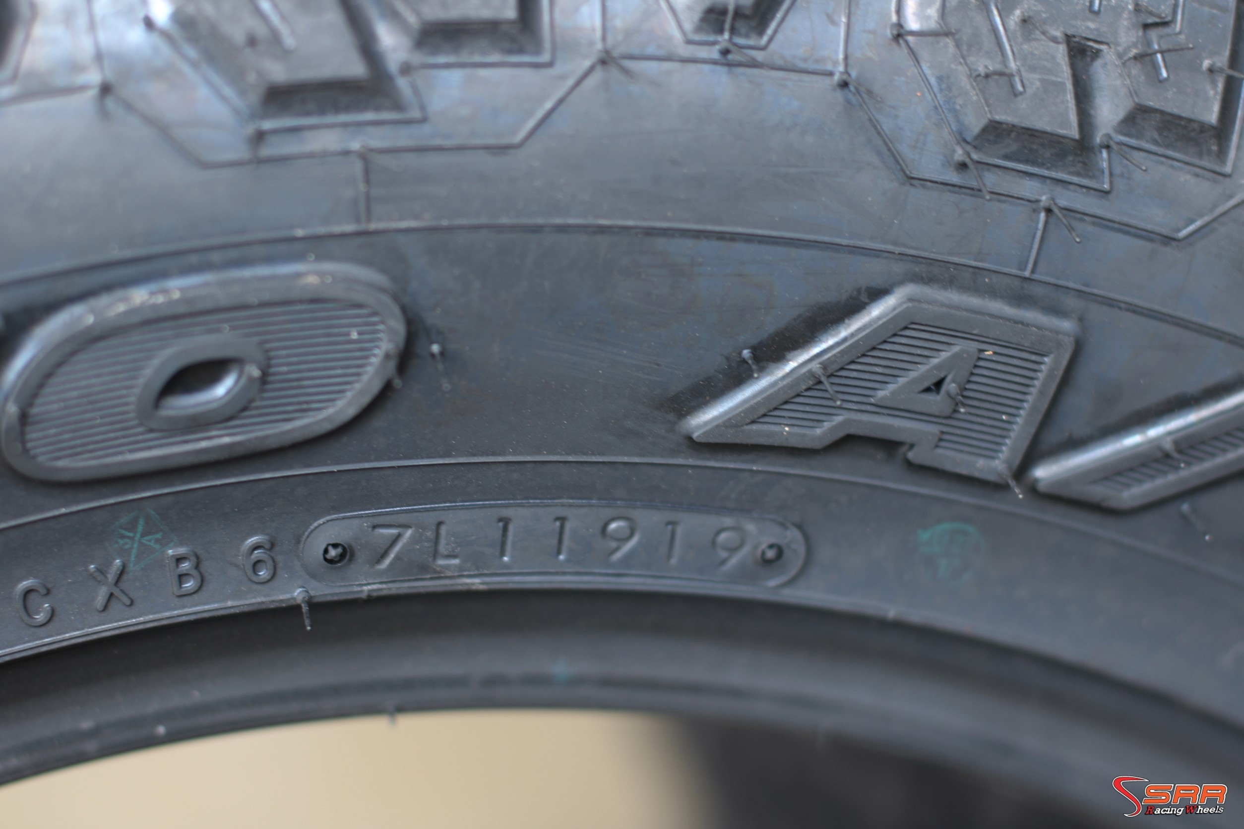 ยางเข้าใหม่ ลดราคา TOYO OPAT2 305/55R20 121S Y19