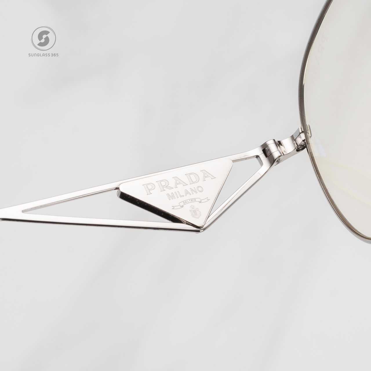 PRADA PR73ZS 1BC08N Silver