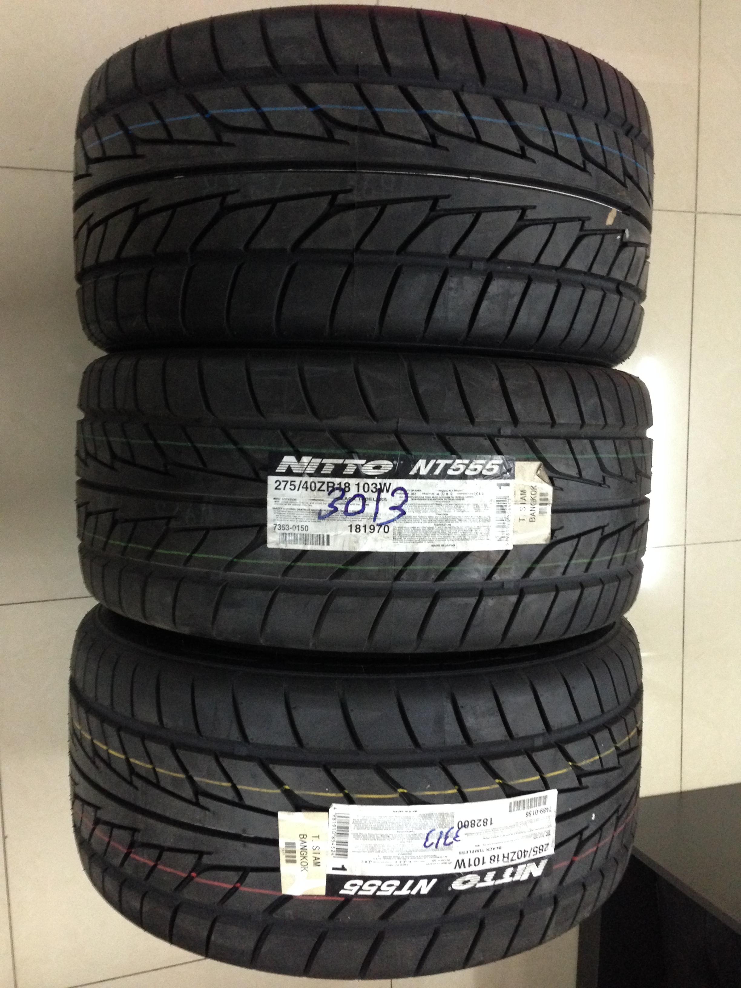ยางใหม่ NITTO NT555 285/40-18 เส้น 3900 ปกติ 11000